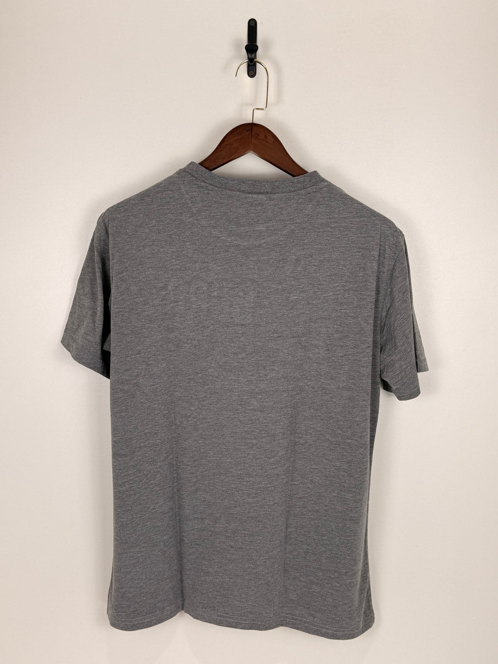 Umbro Hamburg Graphic Tee | C:44 L:28