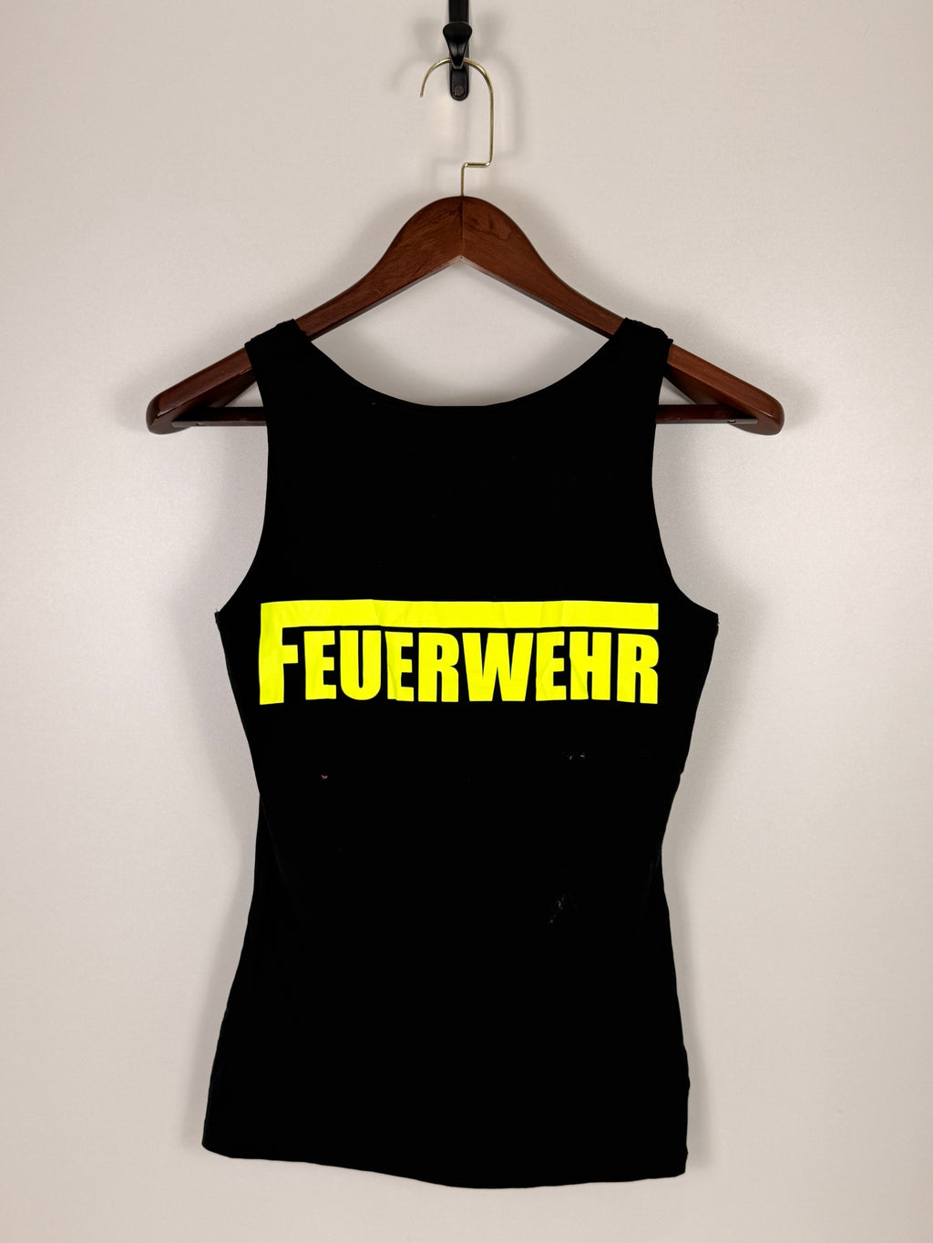 Feuerwehr 112 Black Graphic Tank Top | C:    L: