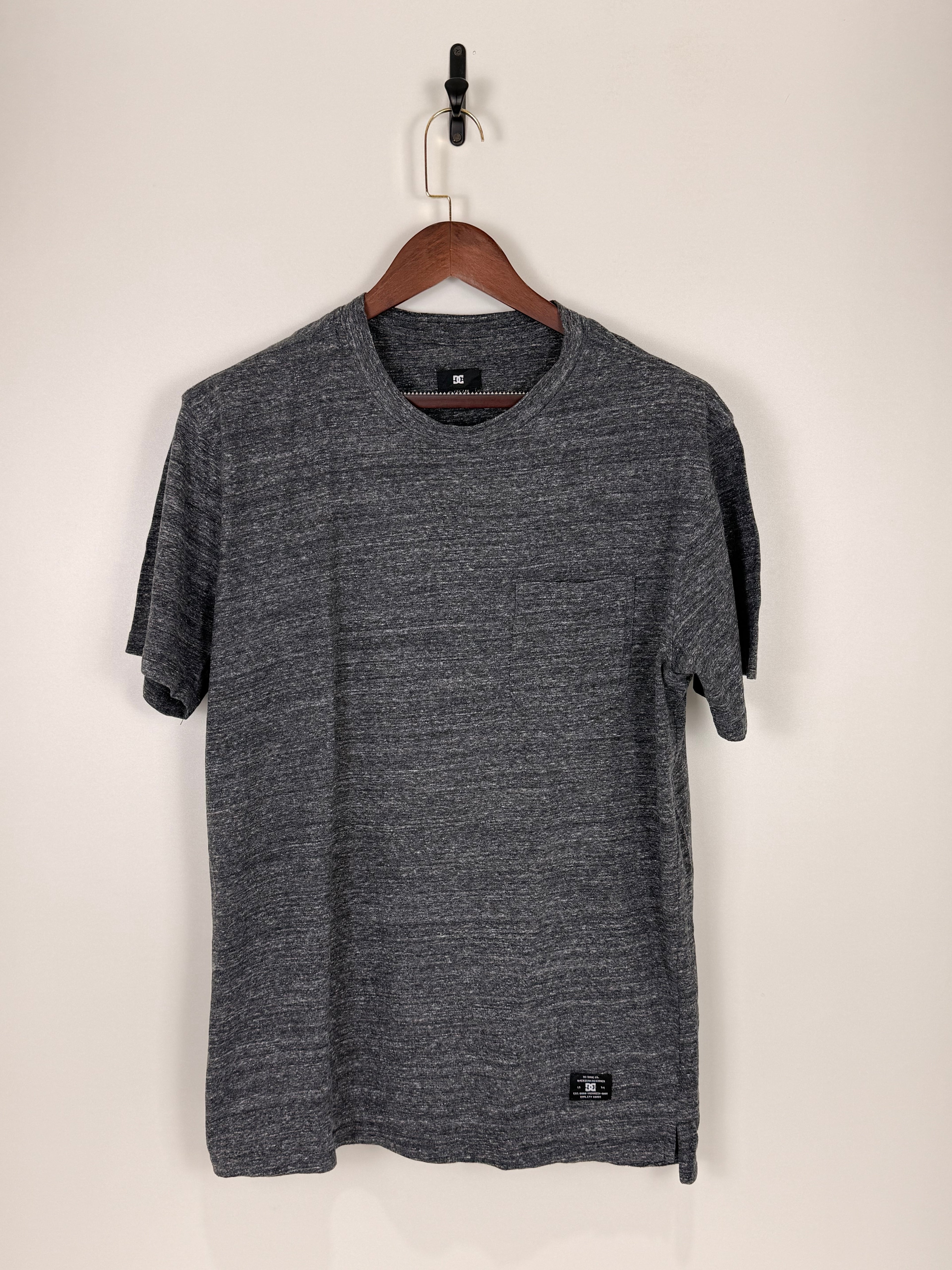 DC Charcoal Pocket T-Shirt | C:46 L:29