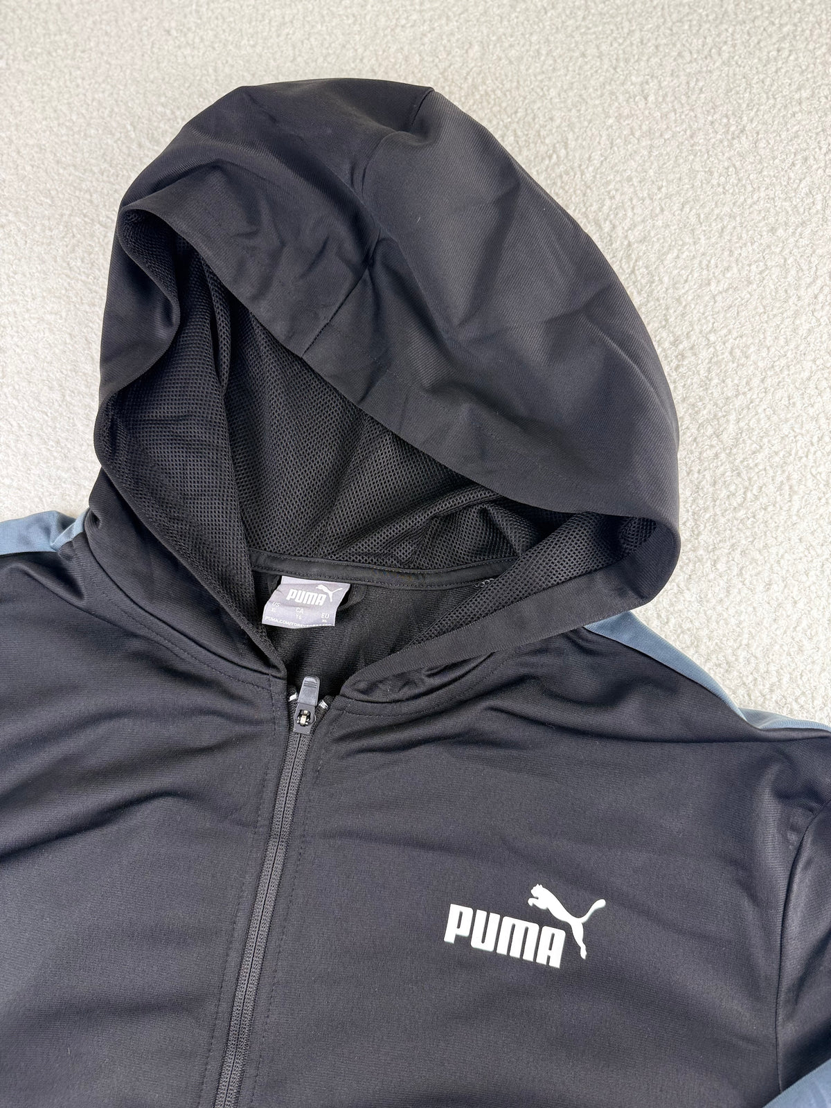Puma Full Zip Hooded Track Jacket | C:50 L:30
