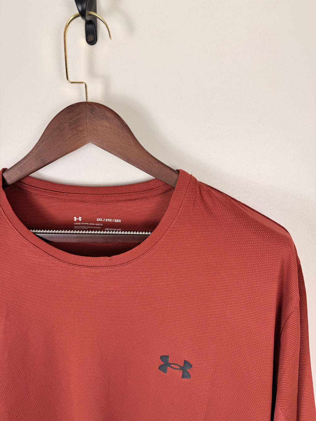UnderArmour DriFit Loose Fit