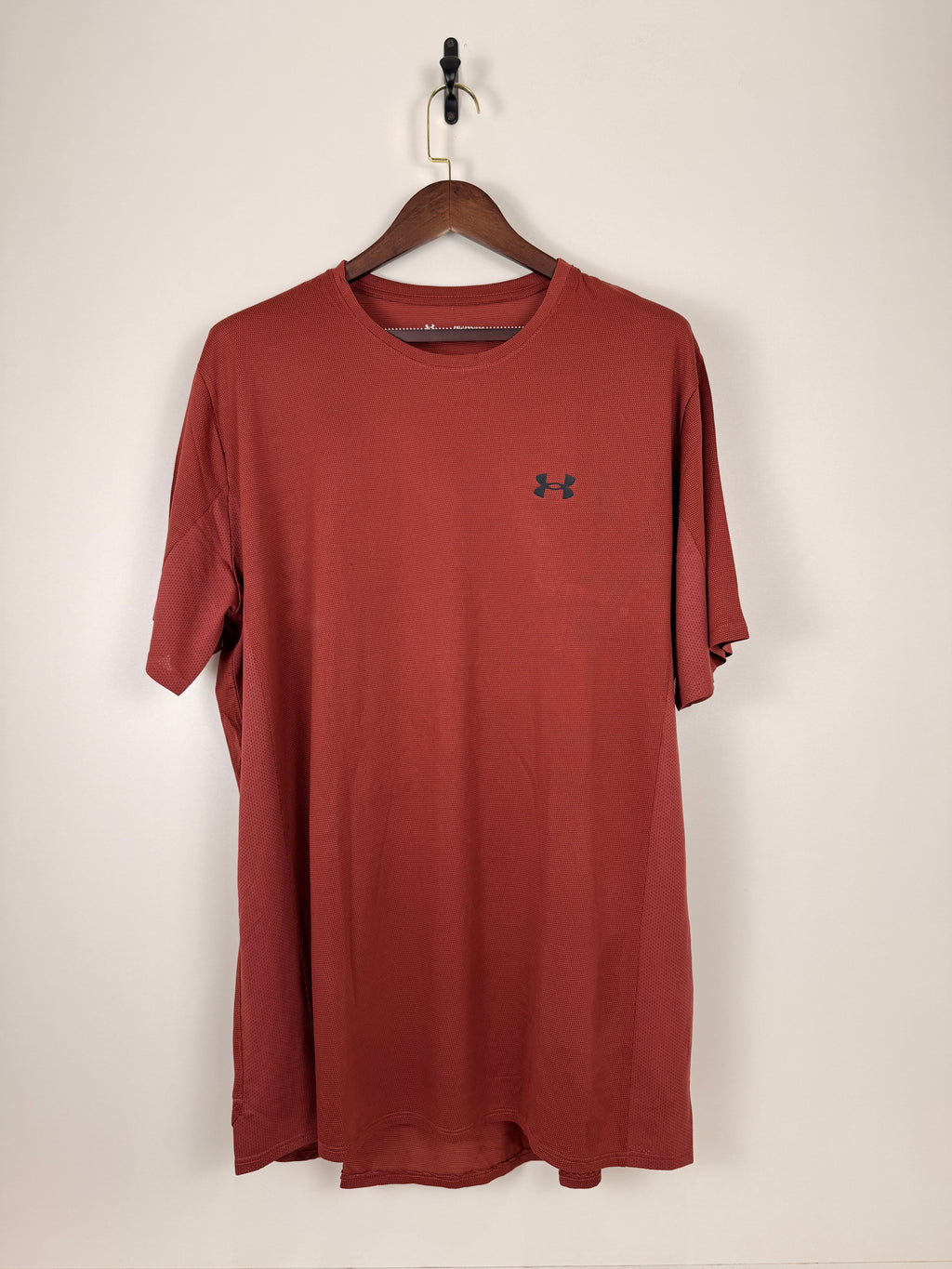 UnderArmour DriFit Loose Fit