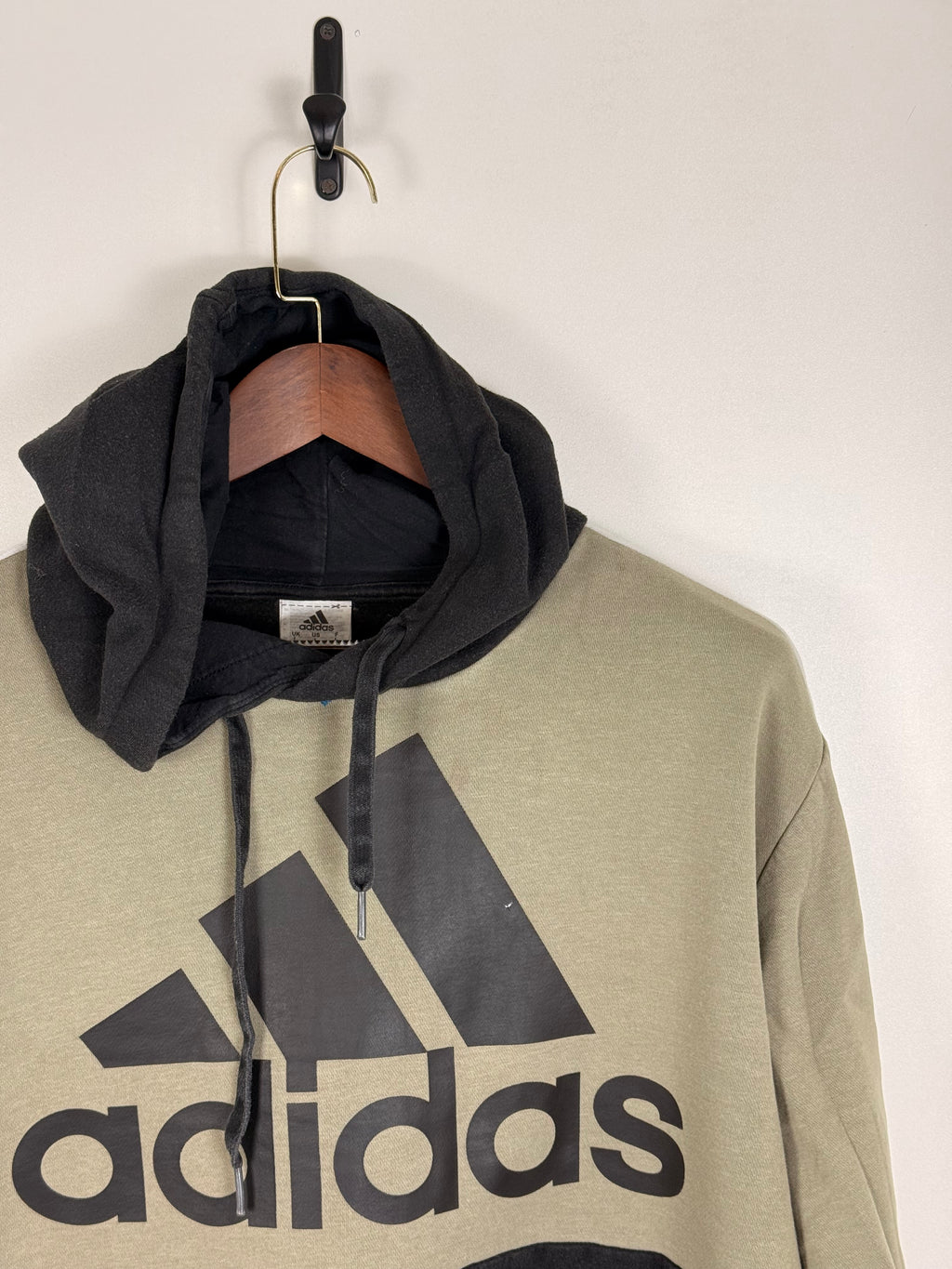Adidas Olive Green & Black Logo Hoodie | C:52 L:27