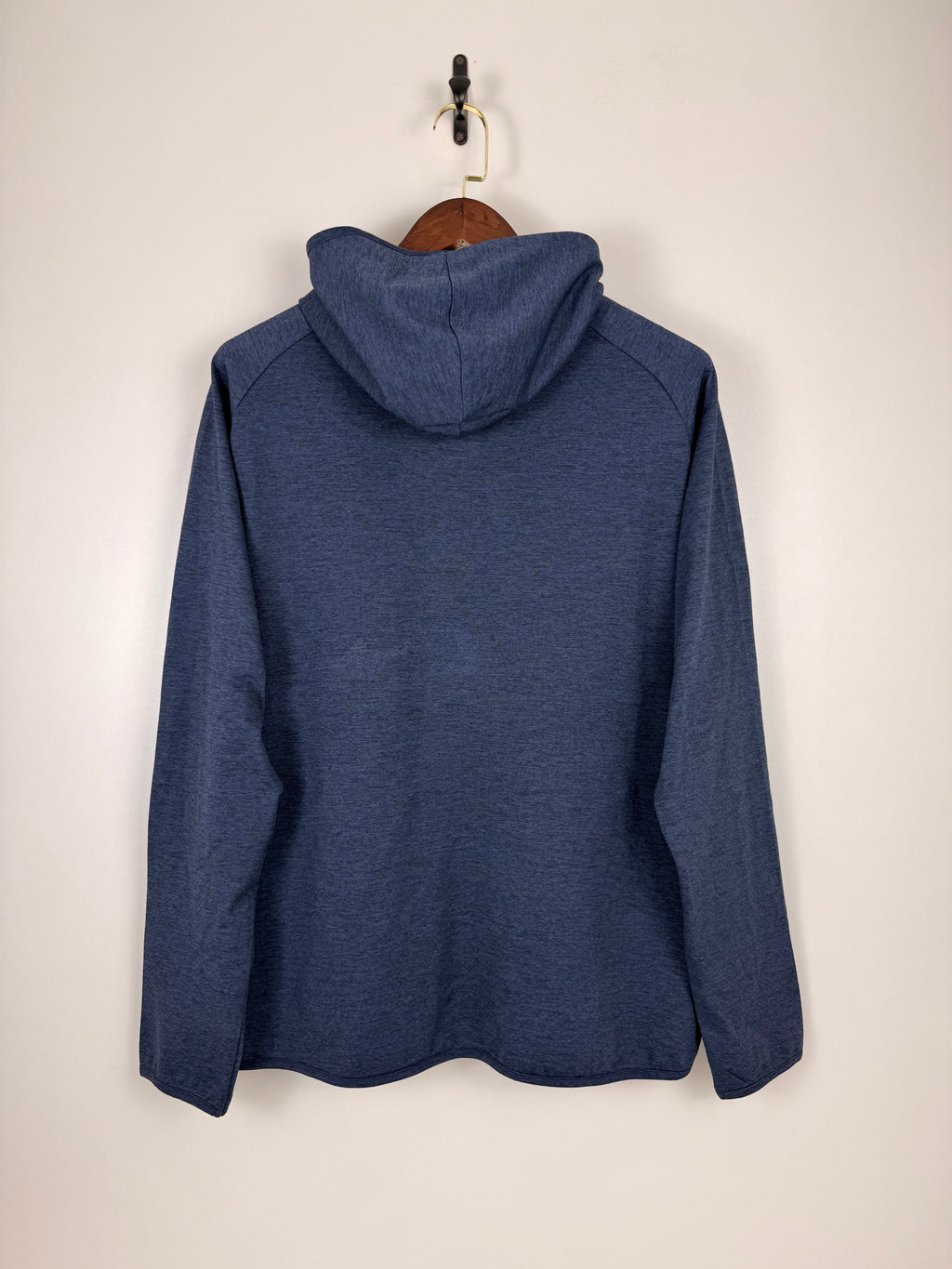 Uni-Qlo Performance Hoody