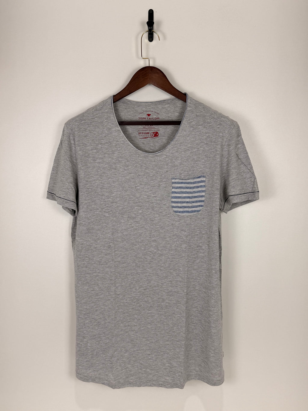 Tom Tailor Grey Pocket T-Shirt | C:44 L:31