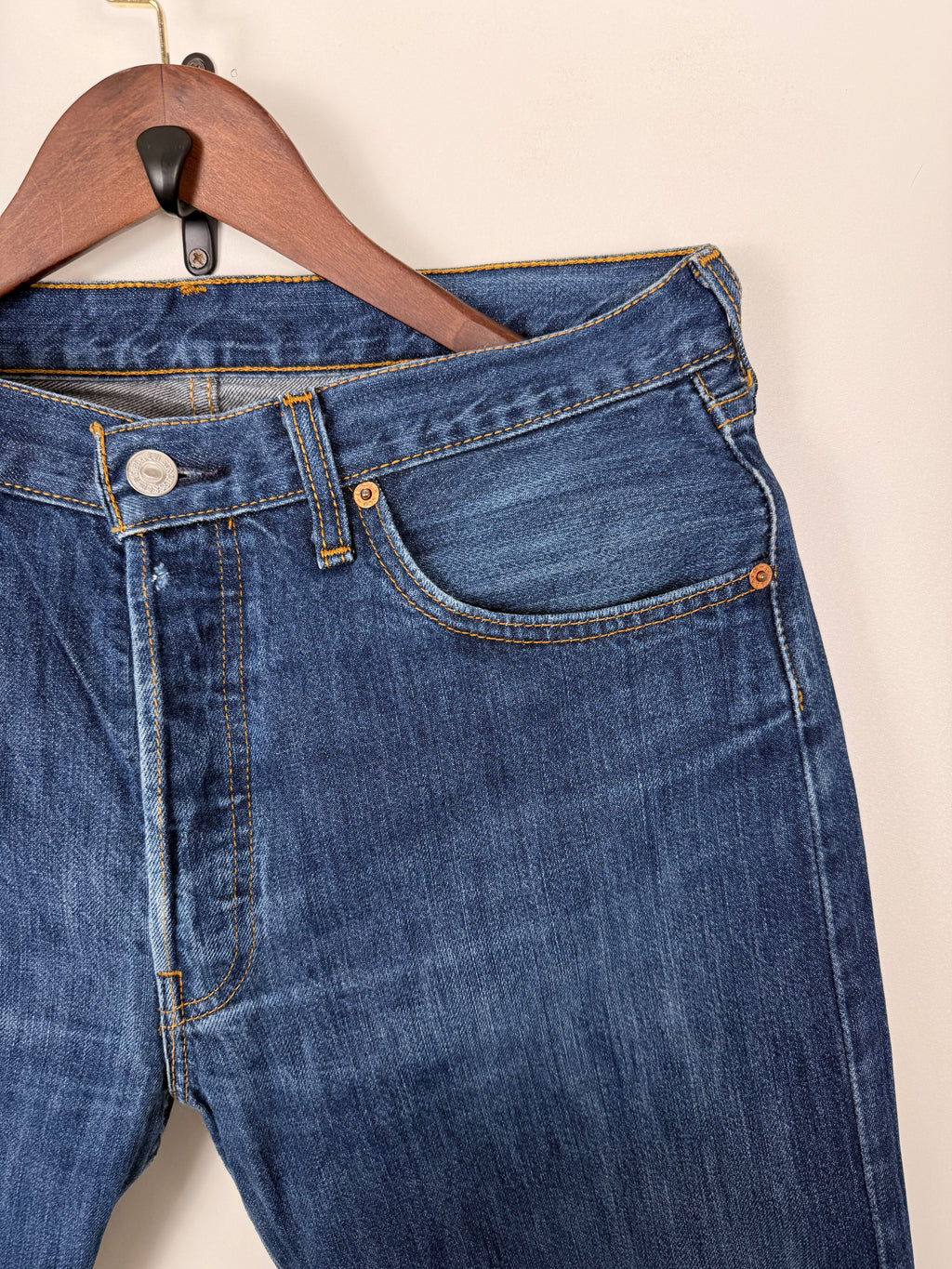 Levi’s 501 Straight Fit Jeans