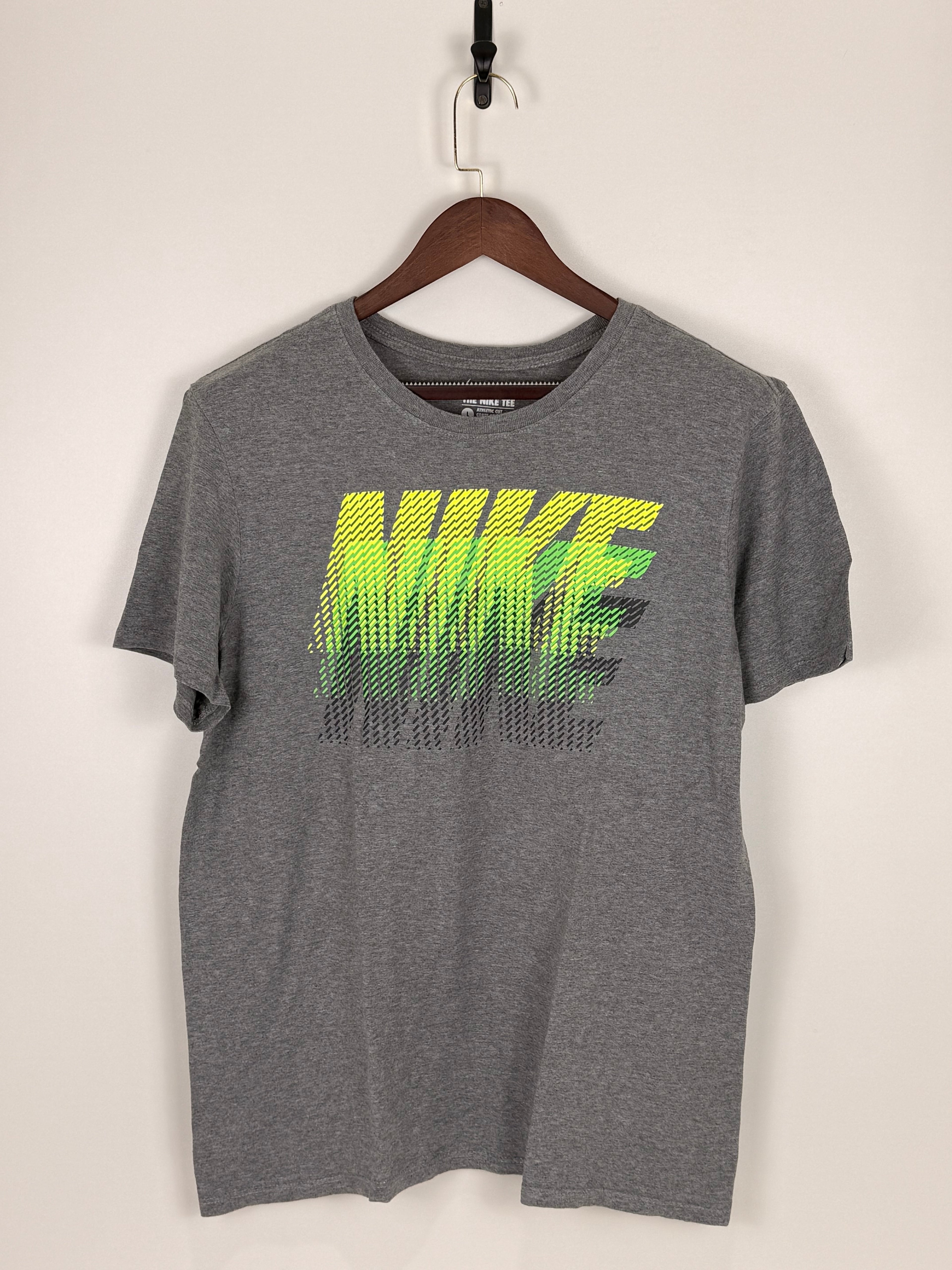 Nike Neon Logo Graphic T-Shirt | C:44, L:28