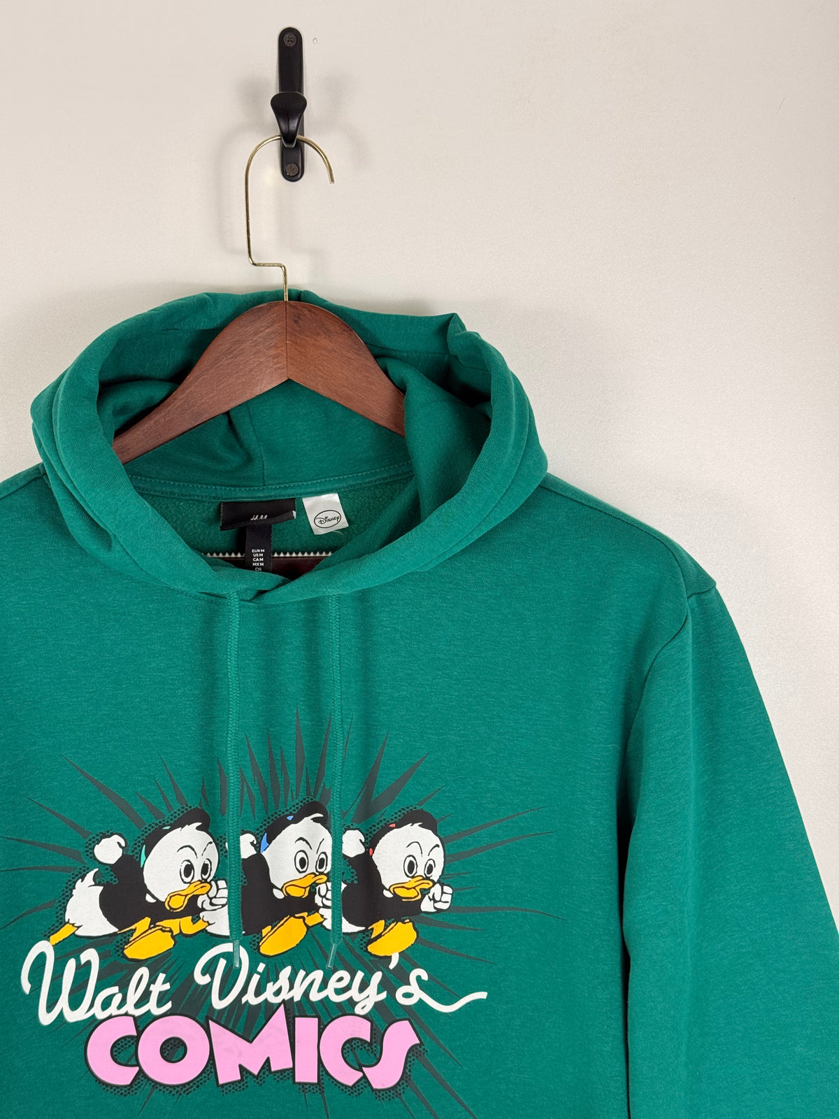 Disney Donald Duck Comics Green Graphic Hoodie | C:46 L:29