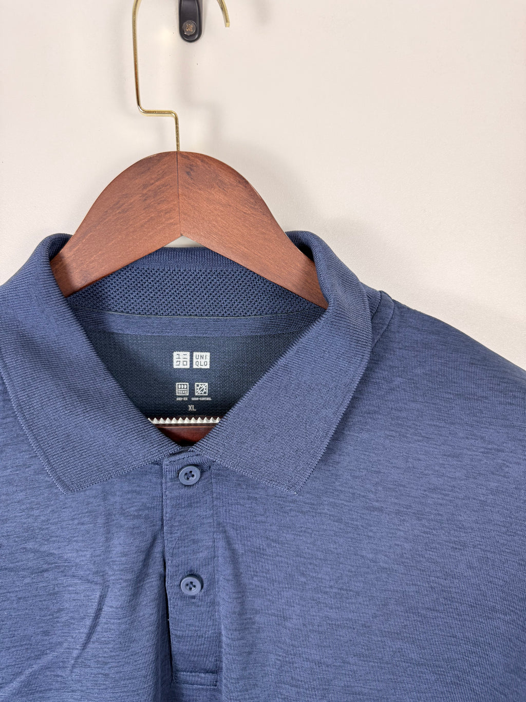 UniQlo DriFit Polo