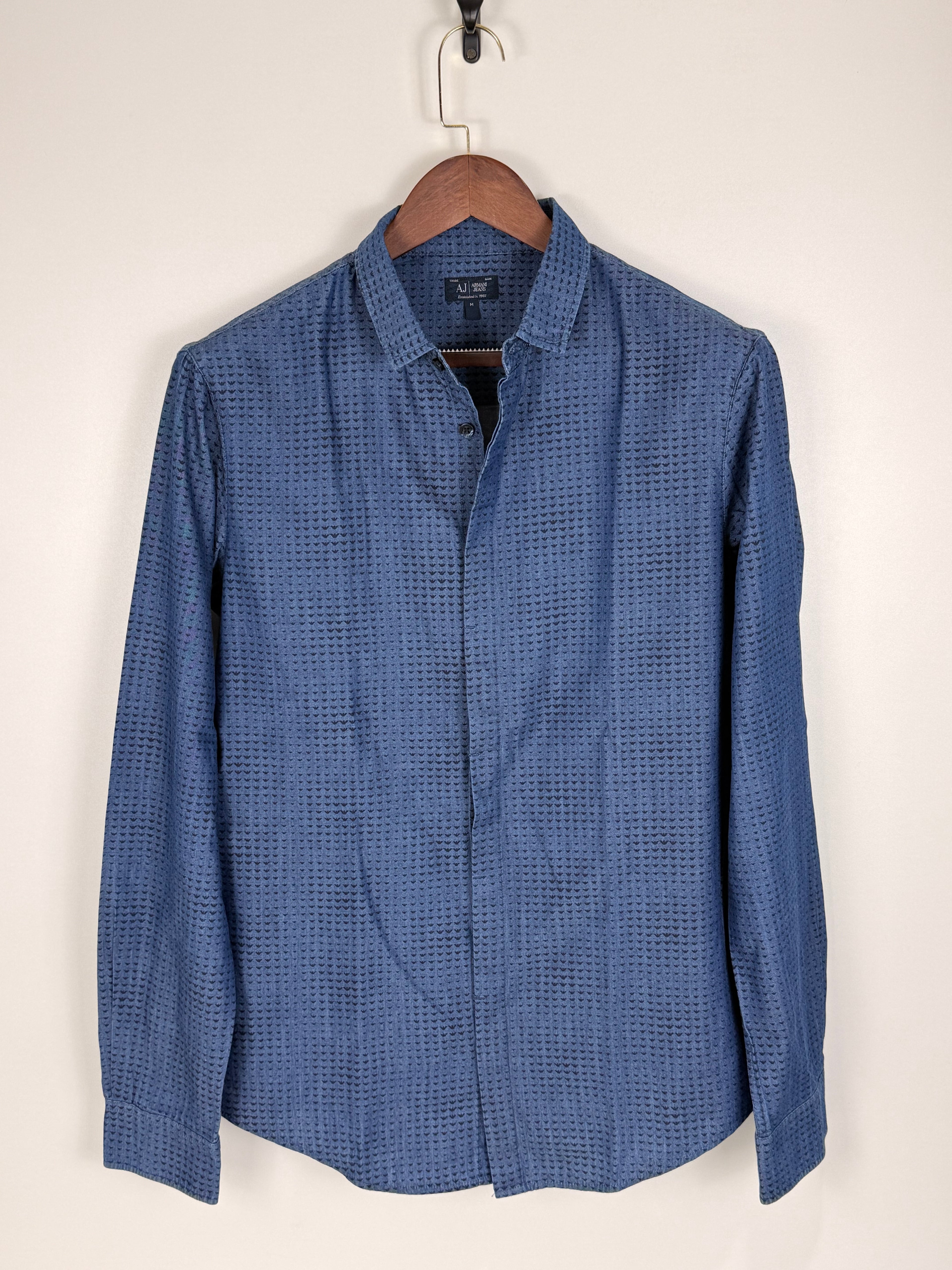 Armani Jeans Blue Textured Shirt | C:42. L:29
