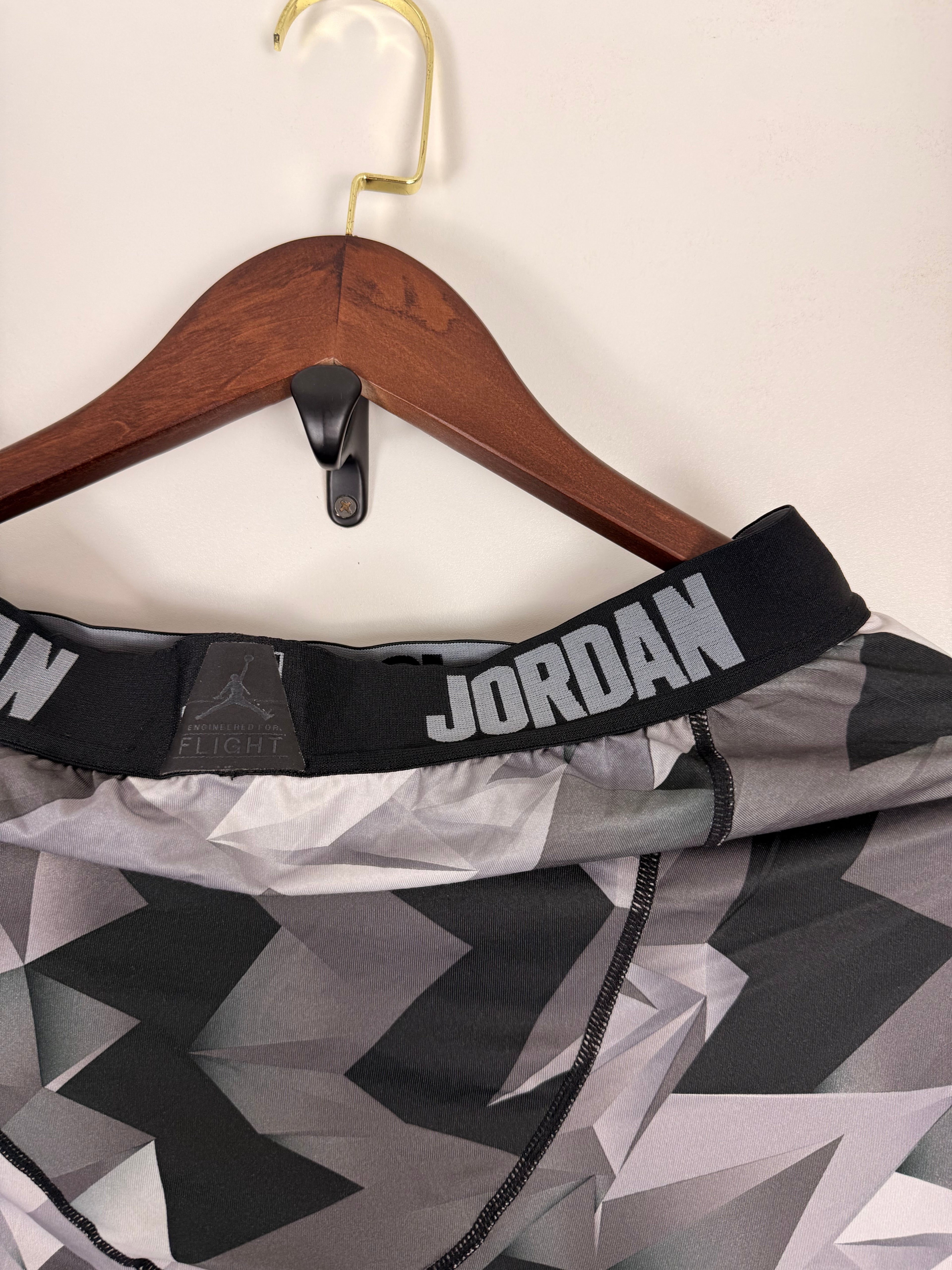 Jordan Leg Compressor