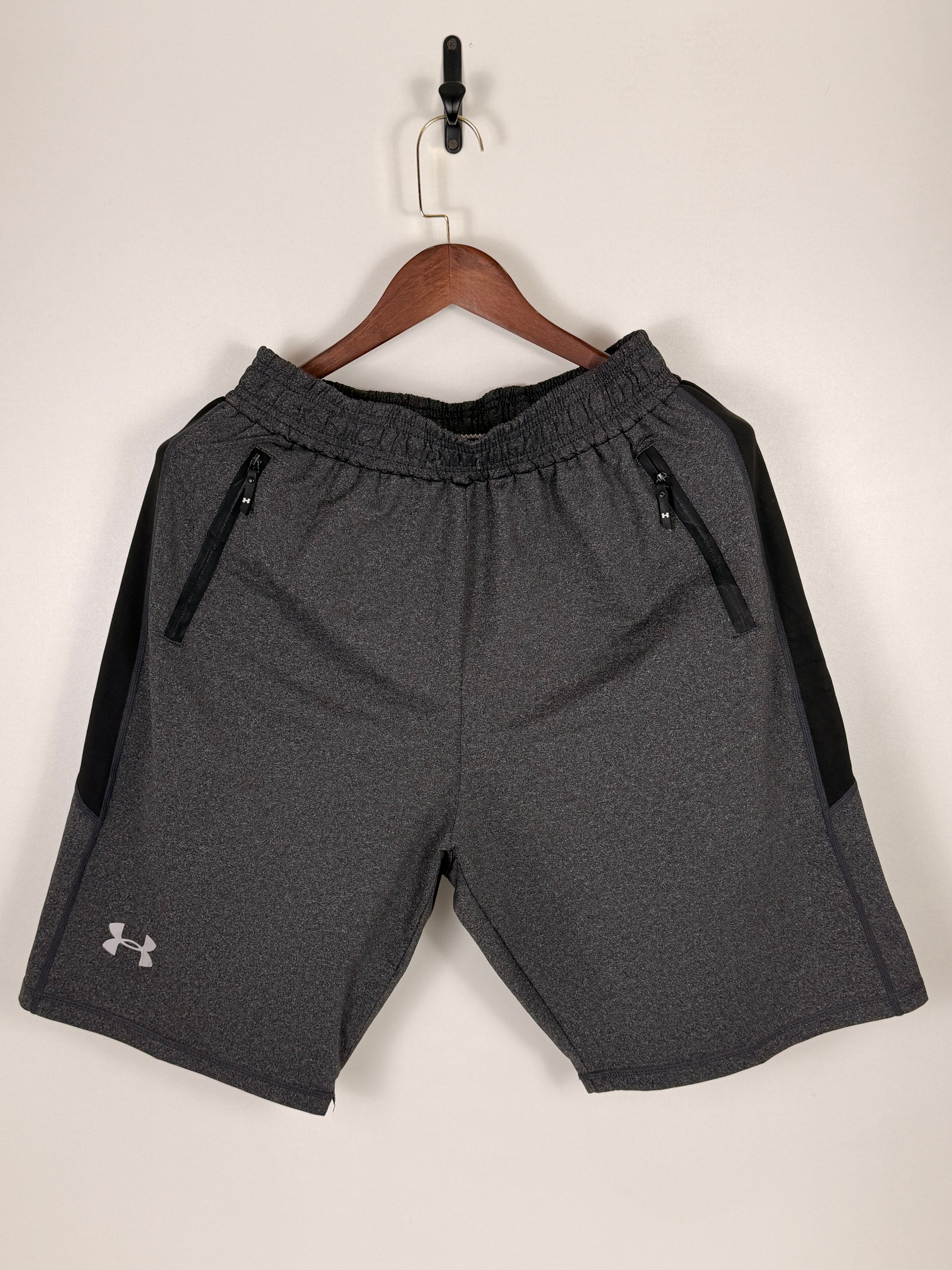 Under Armour Performance Training Shorts | W:     L: