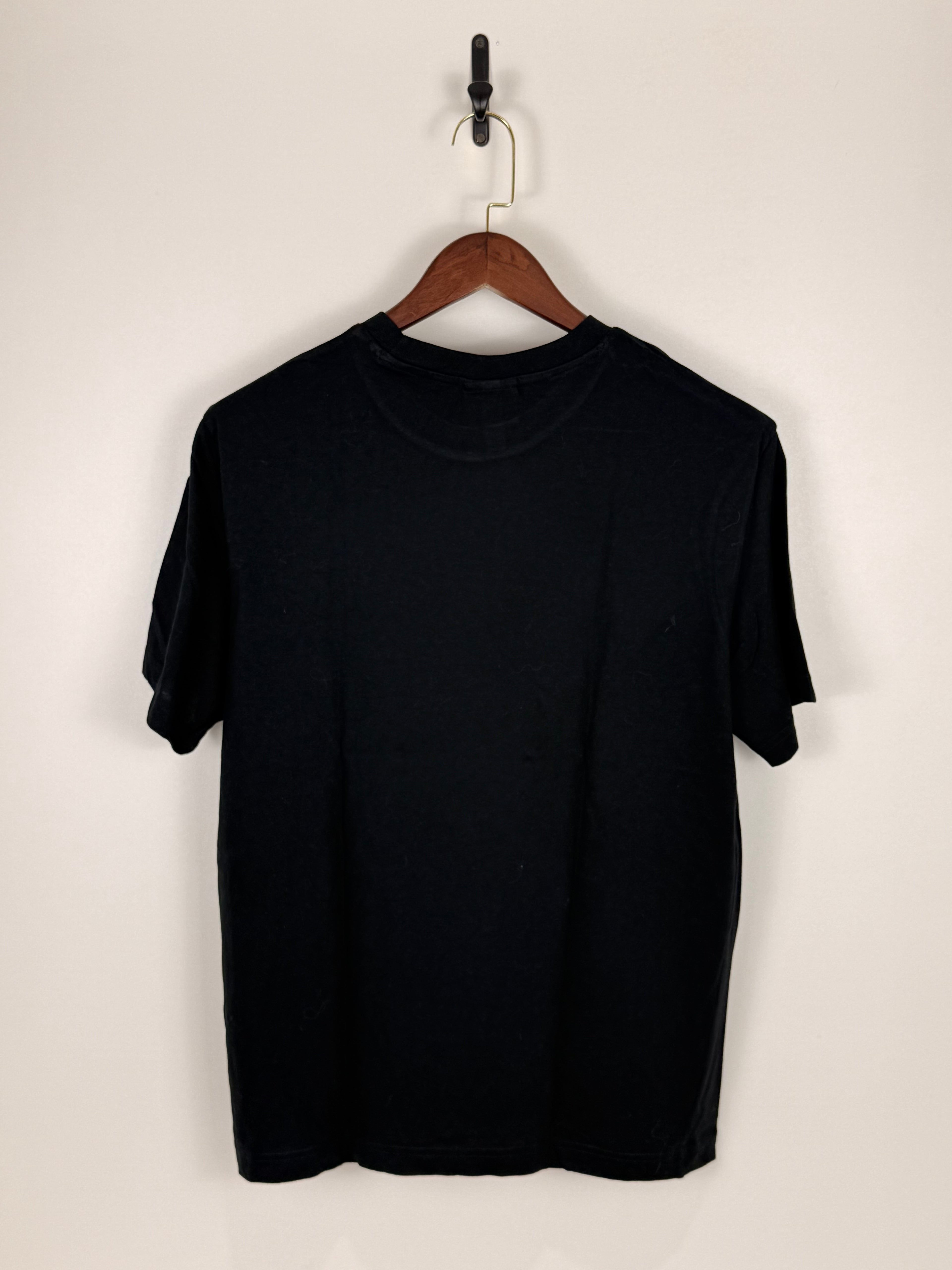H&M Essential Black T-Shirt | C:44 L:27