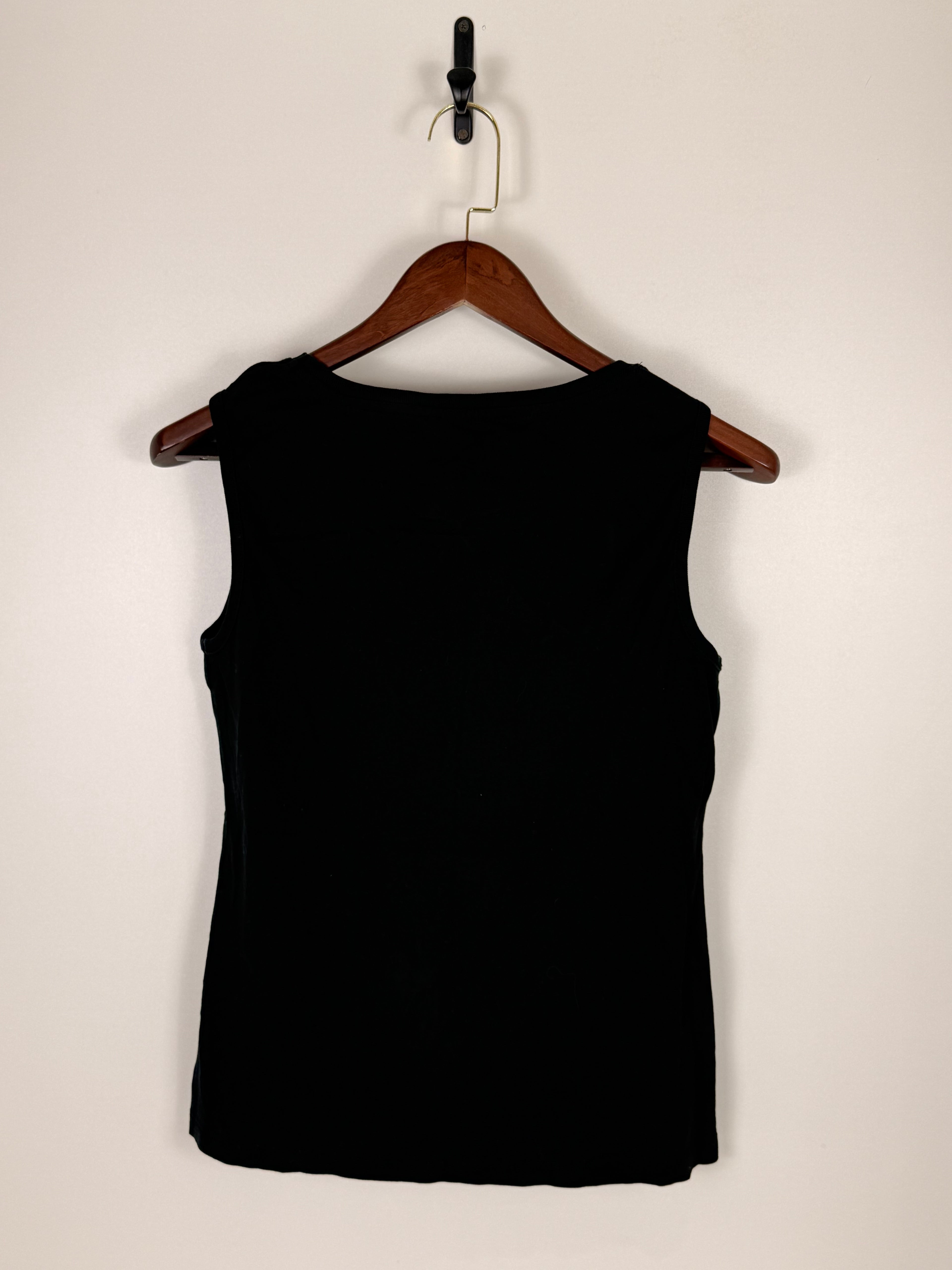 Explorer Black Sleeveless Performance Tank Top | C:    L: