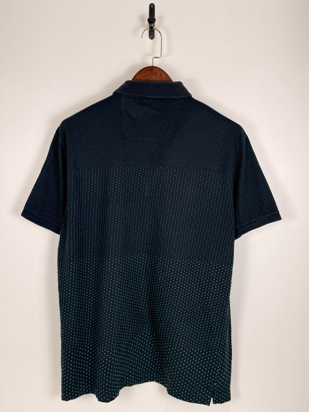 Hermès Patterned Polo Shirt | C:48. L:31