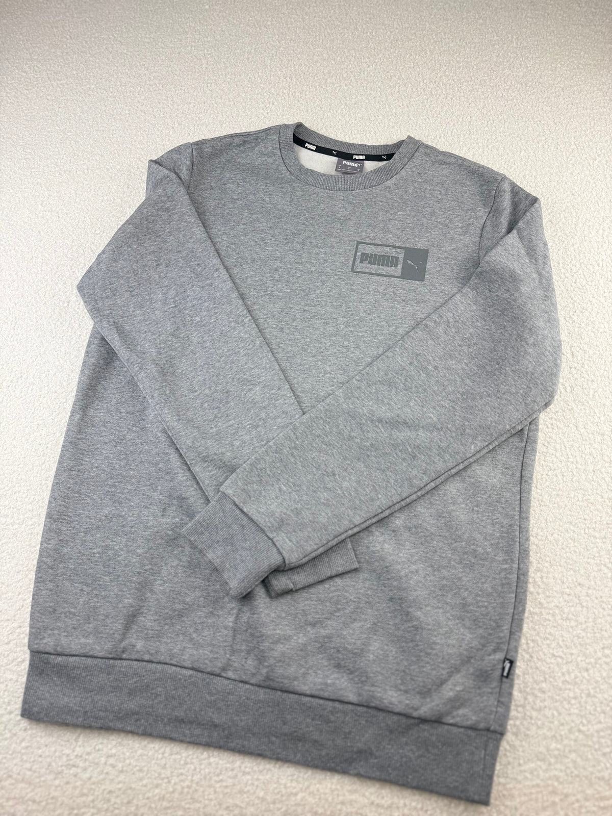 PUMA Box Logo Crewneck Sweatshirt | C:42 L:29