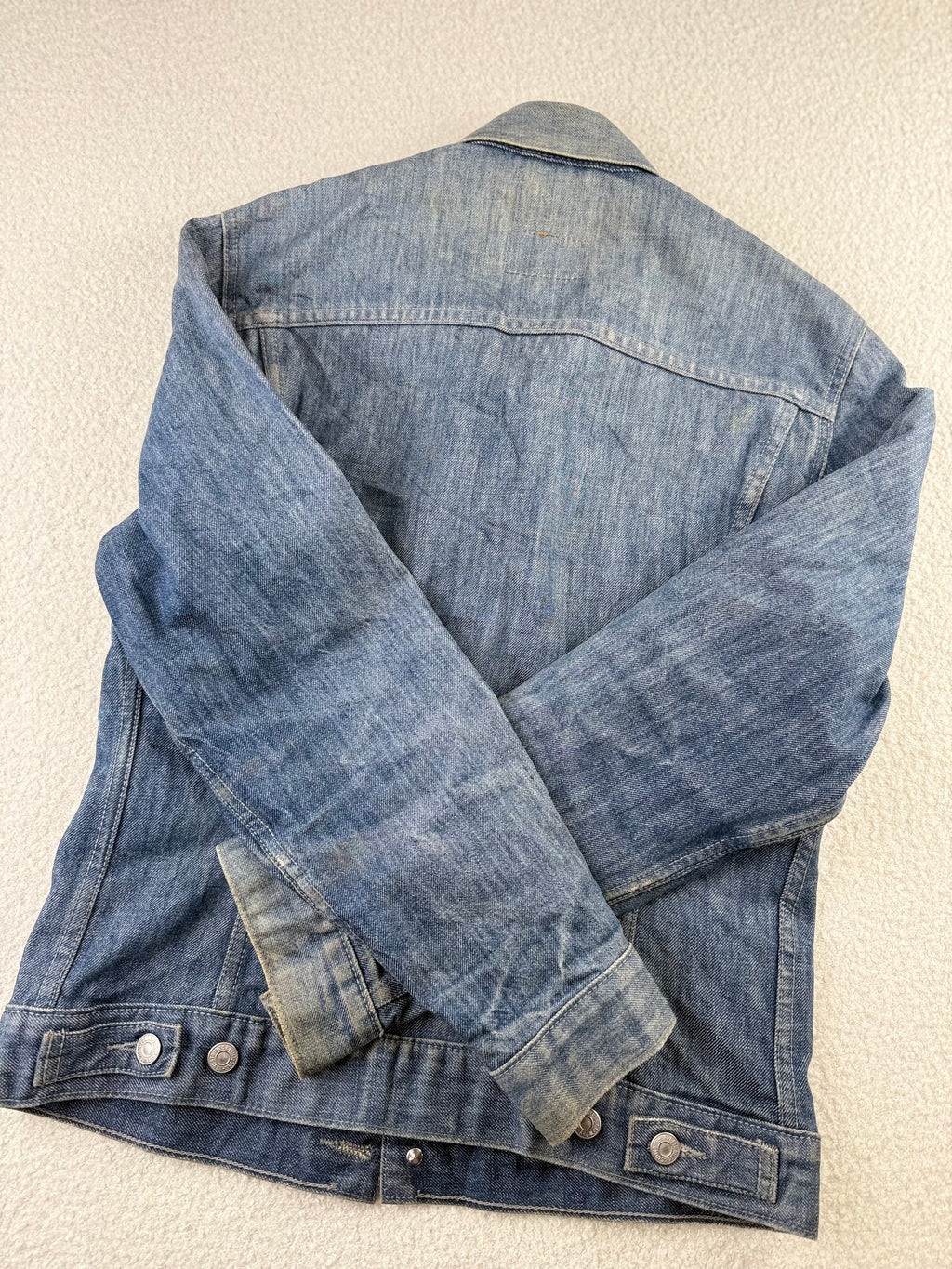 Levi’s Trucker Denim Jacket | C:38 L:25