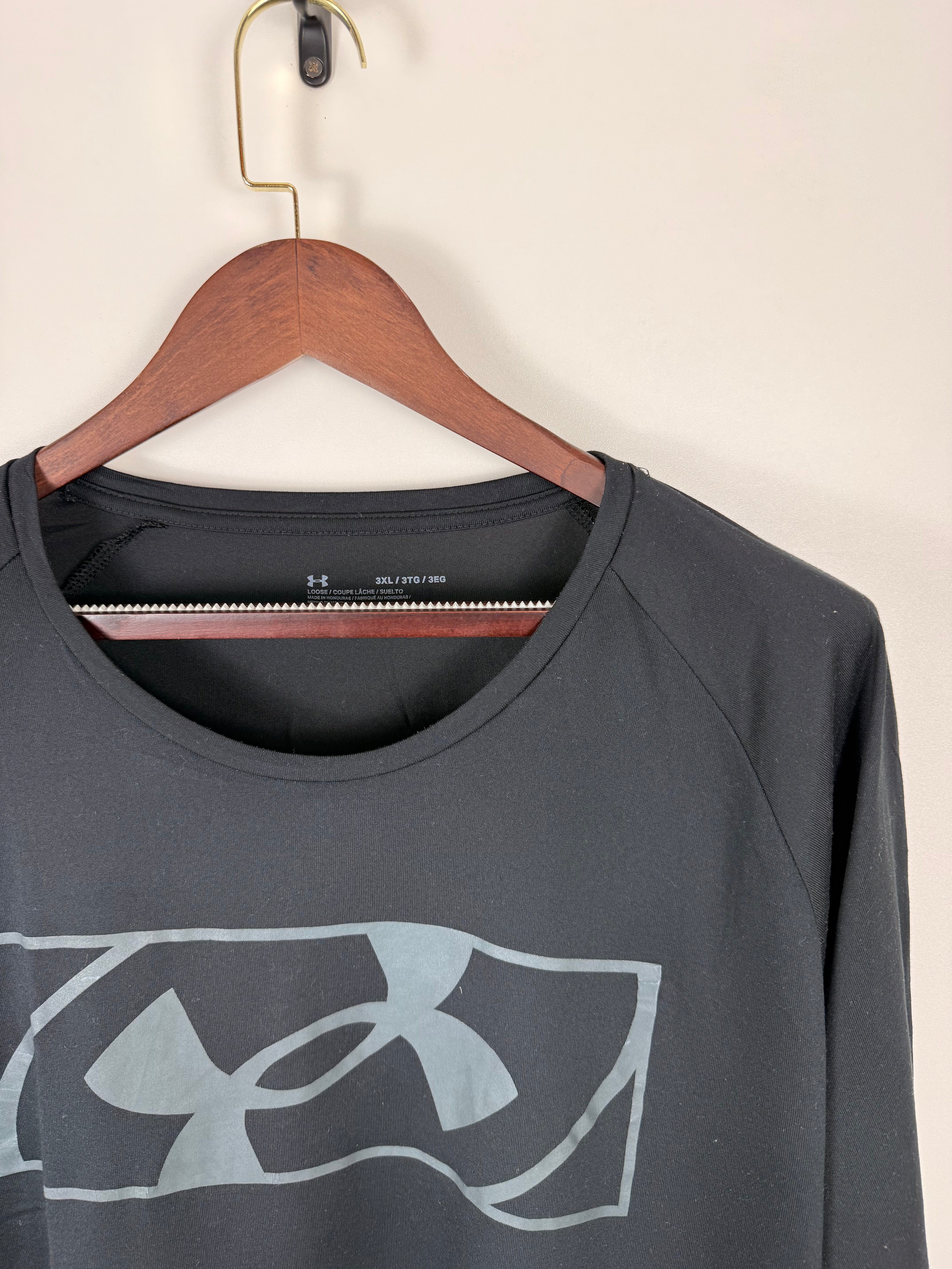 UnderArmour DriFit Loose Fit