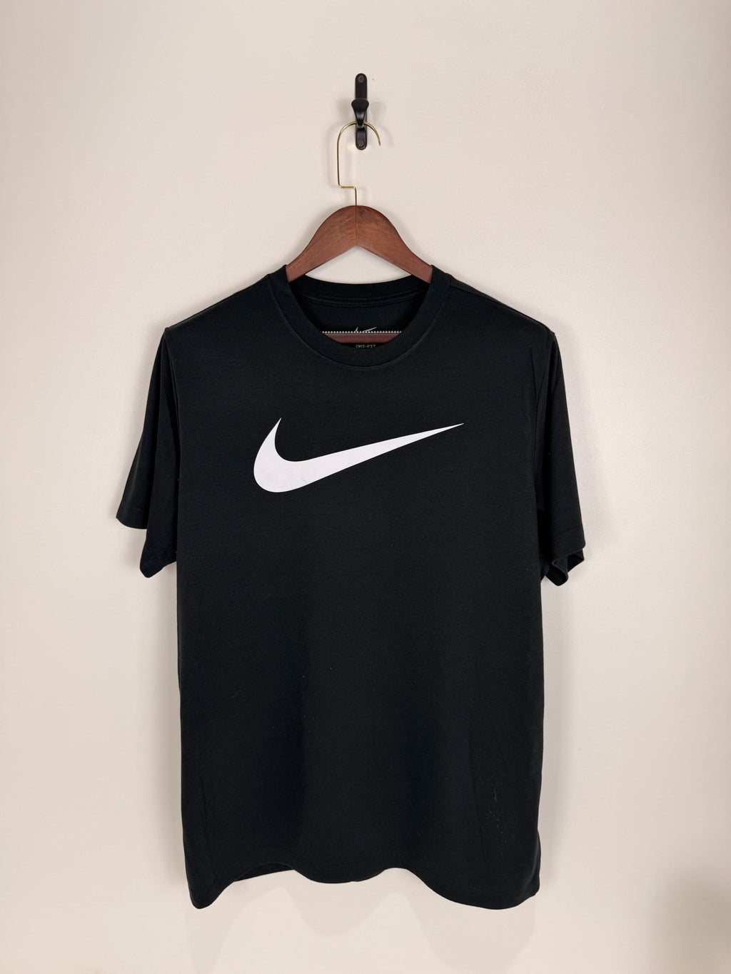 Nike Swoosh Performance Tee | C:46 L:28