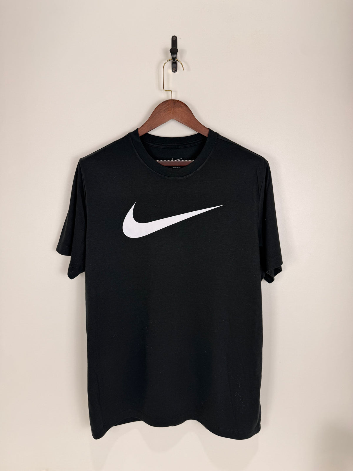 Nike Swoosh Performance Tee | C:46 L:28