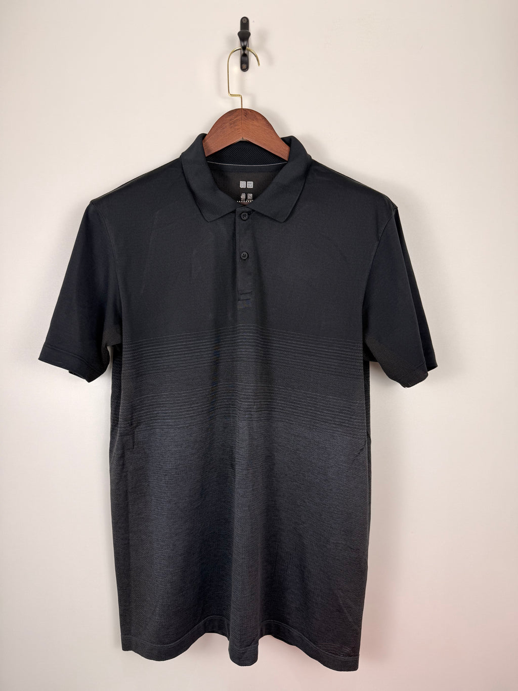 UniQlo DriFit Polo