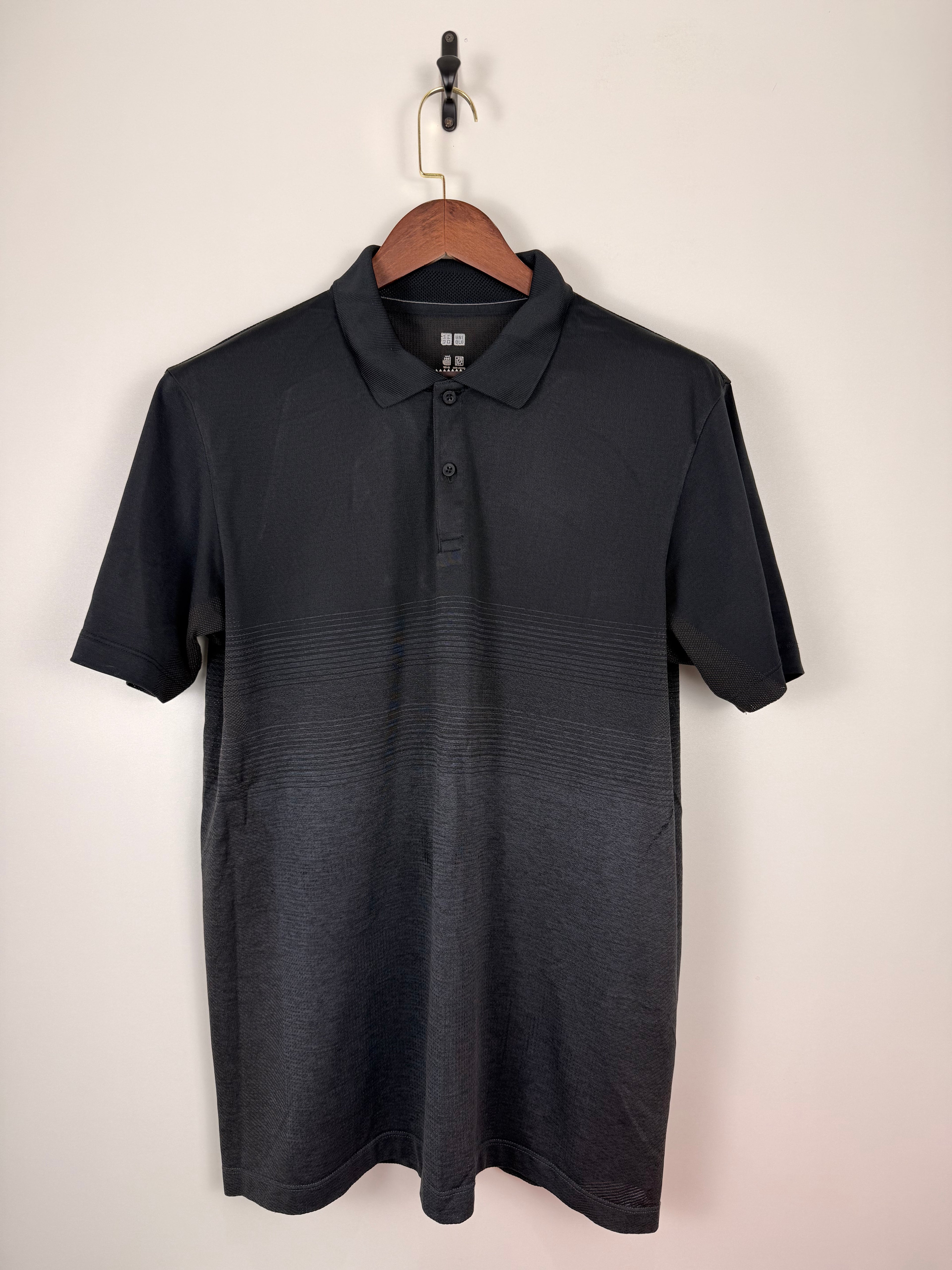 UniQlo DriFit Polo
