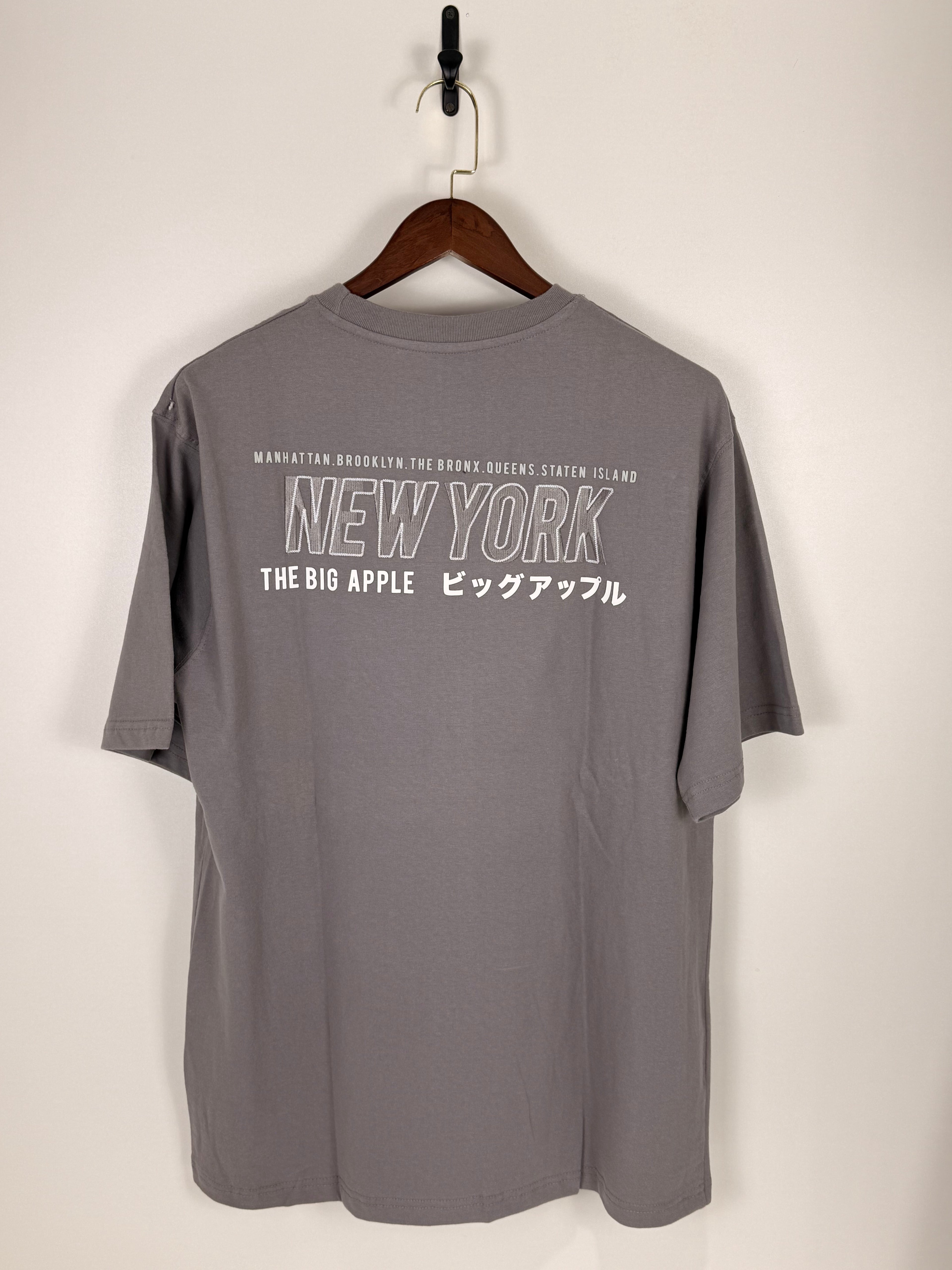 Drop Shoulder New York Embroidered Logo T-Shirt | C:    L: