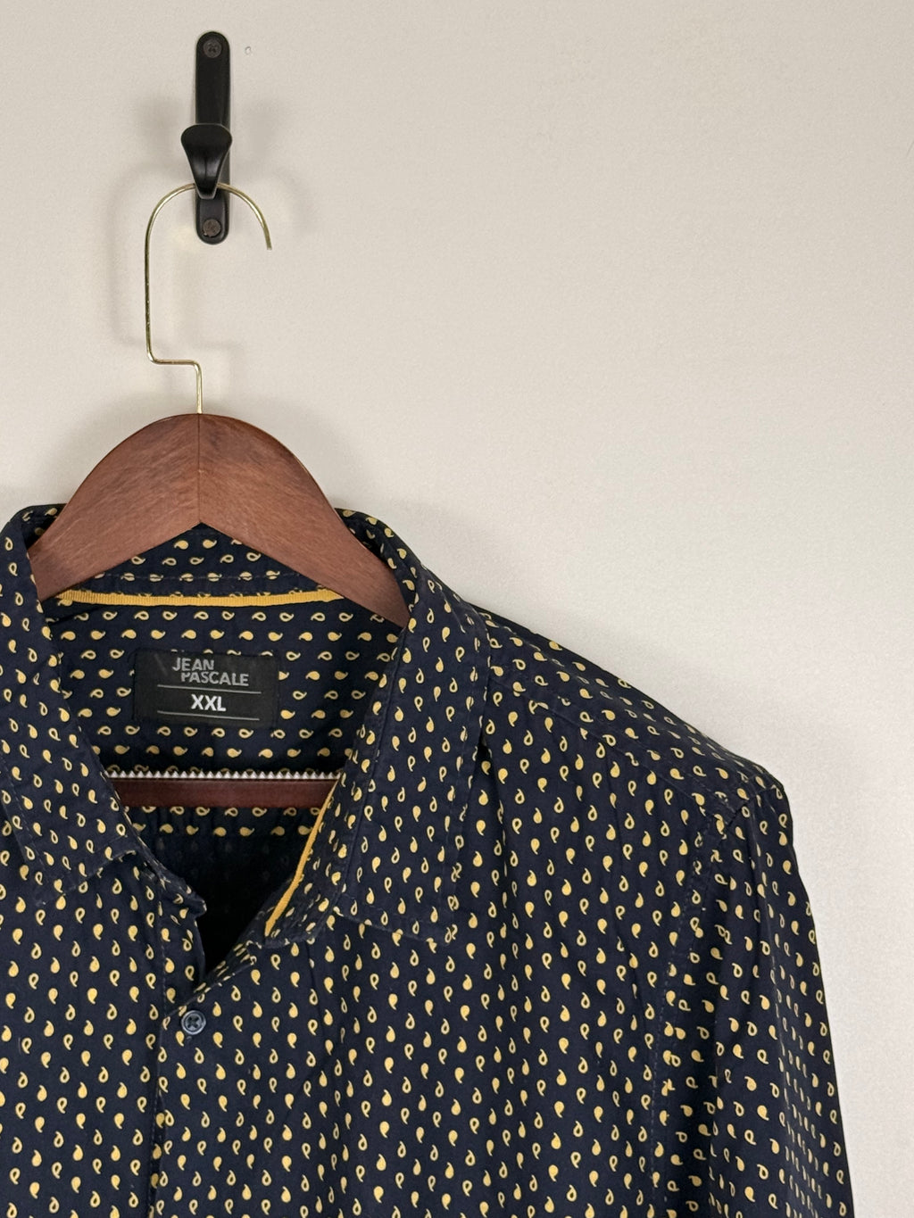 Jean Pascale Navy Paisley Print Shirt | C:50 L:32