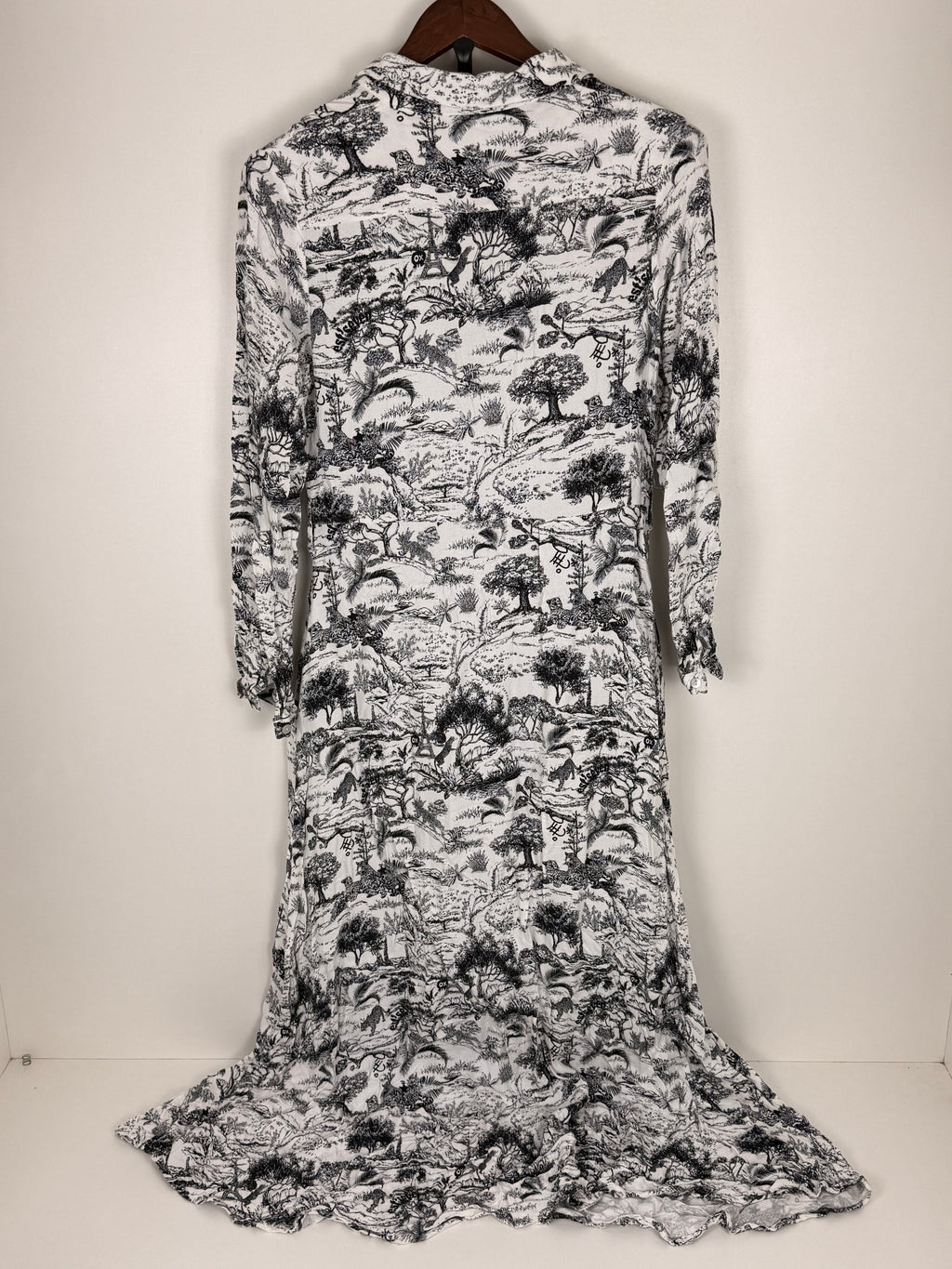 Est Seven Paris Dress