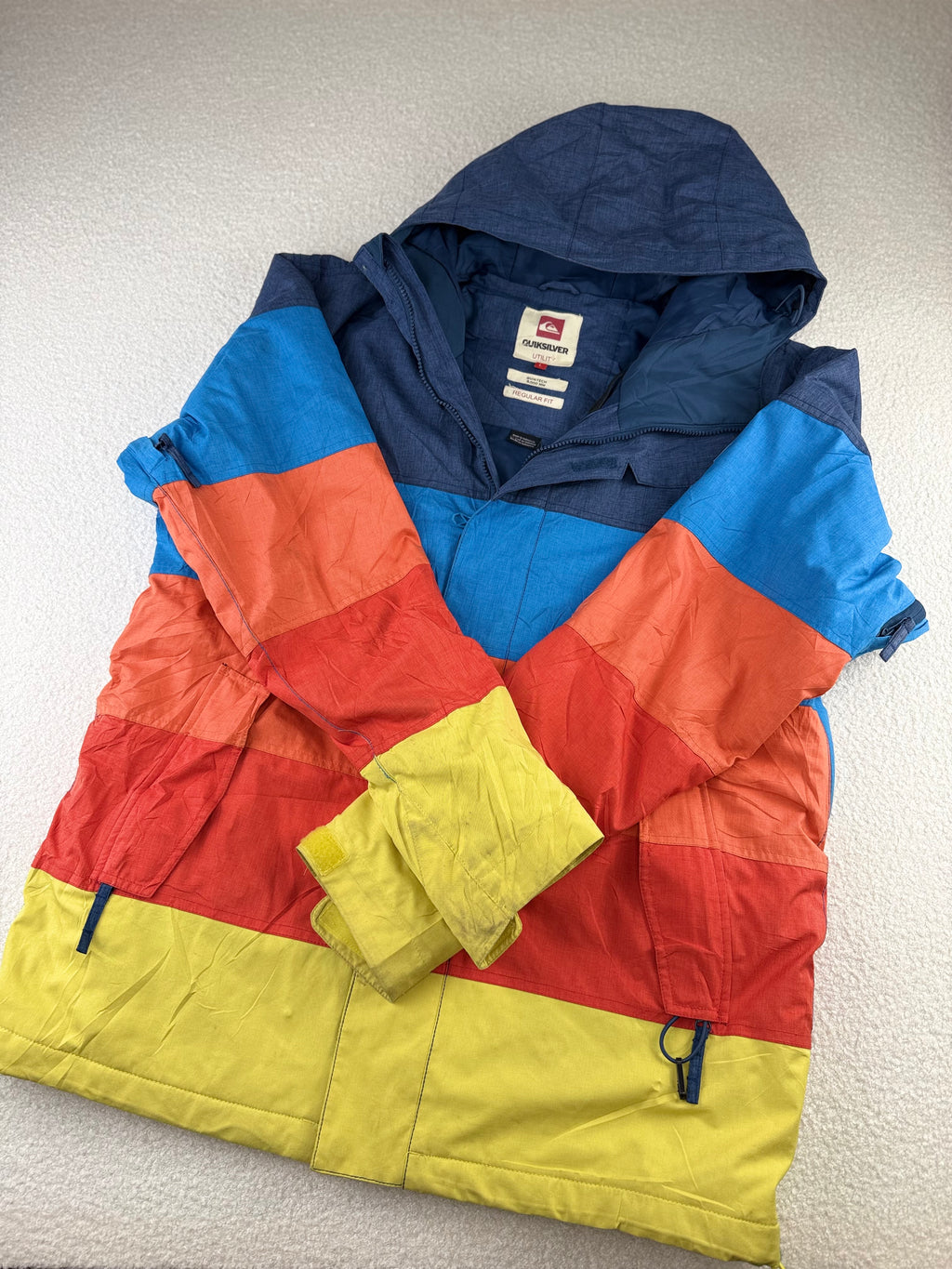 Duck Down Quiksilver Colorblock Hooded Snow Jacket | C:50 L:31
