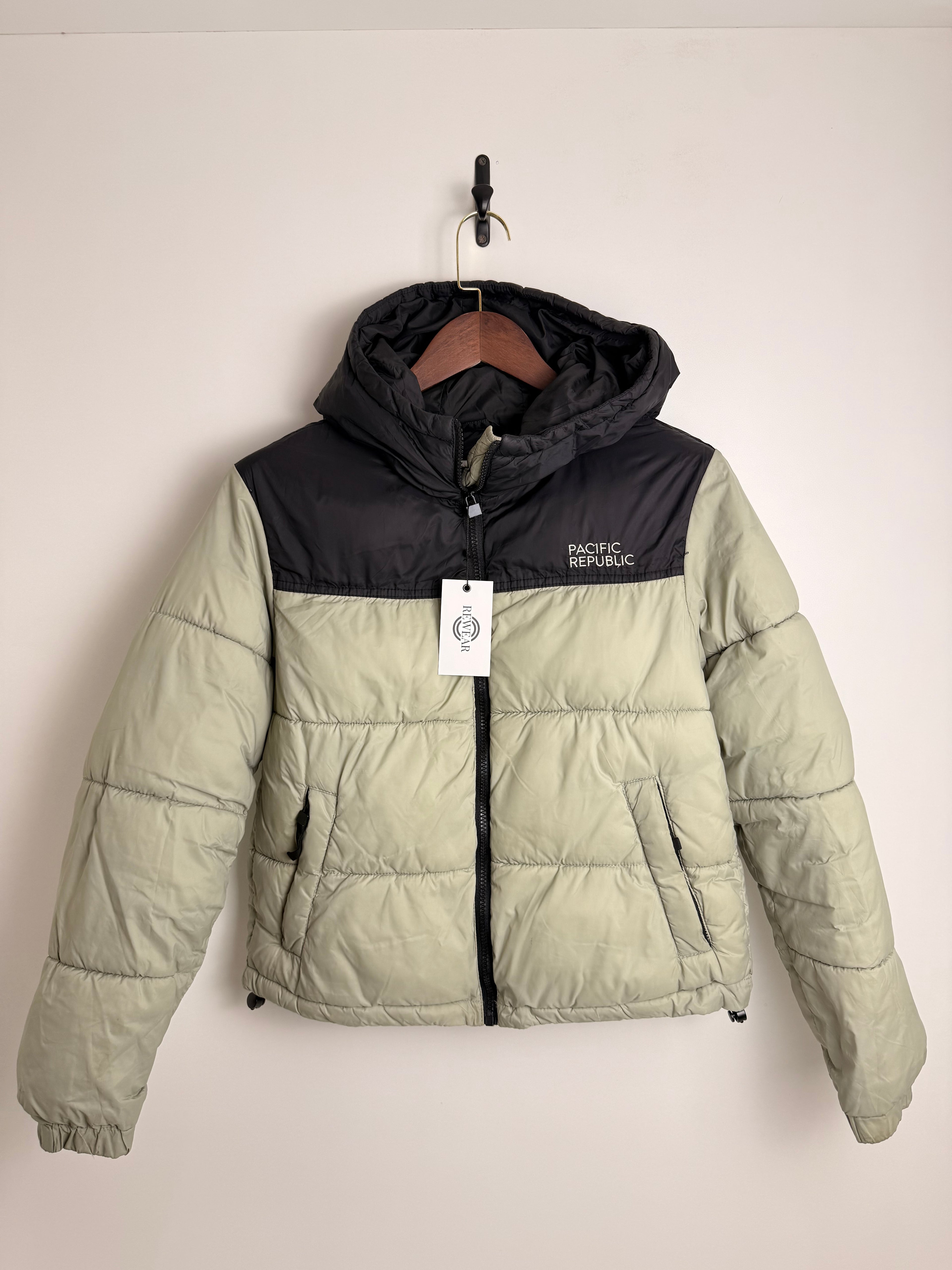 Pull&Bear Two-Toned Puffer Jacket