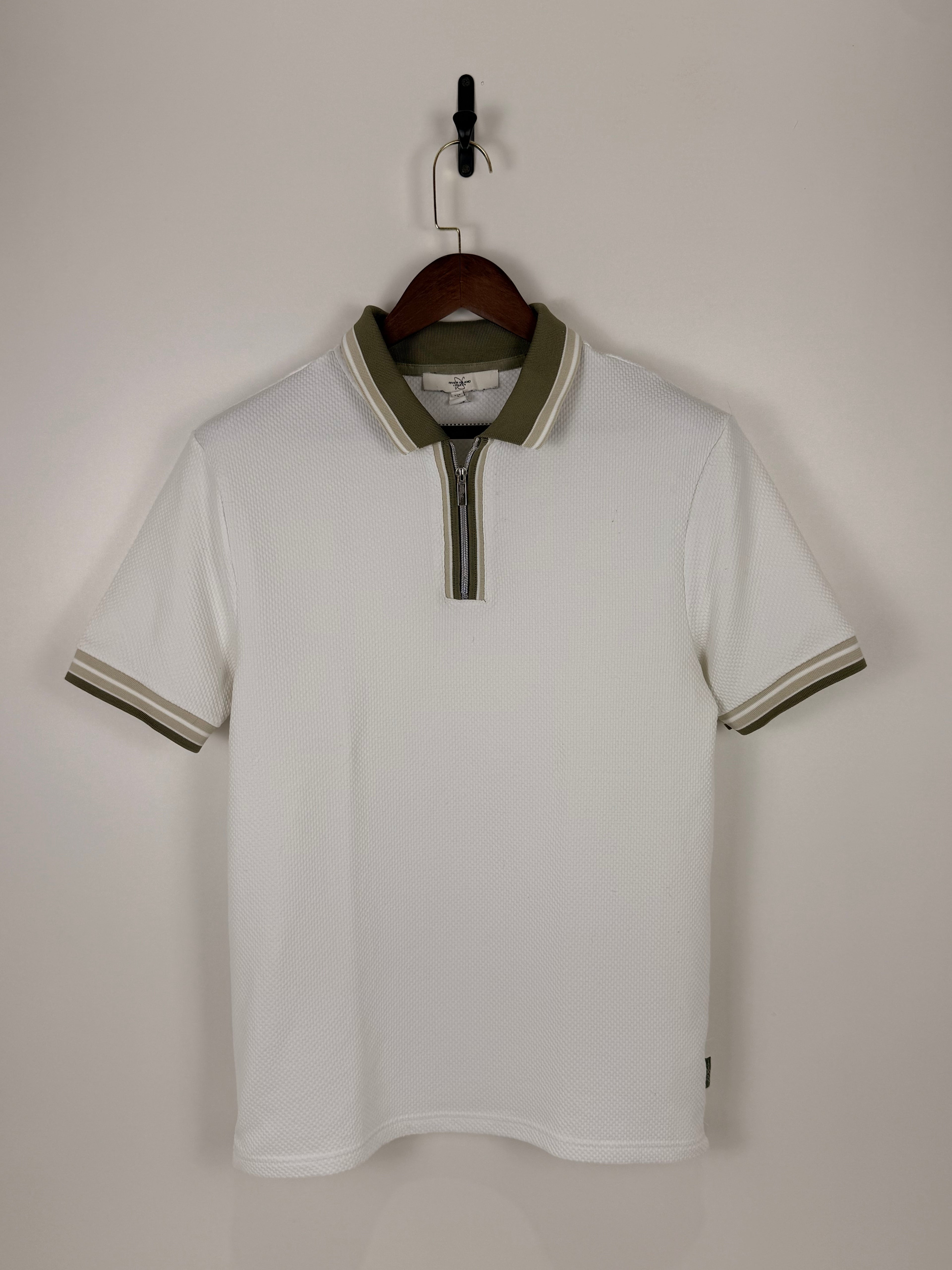 River Island Textured Zip Polo Ivory Olive | C:20 L:28