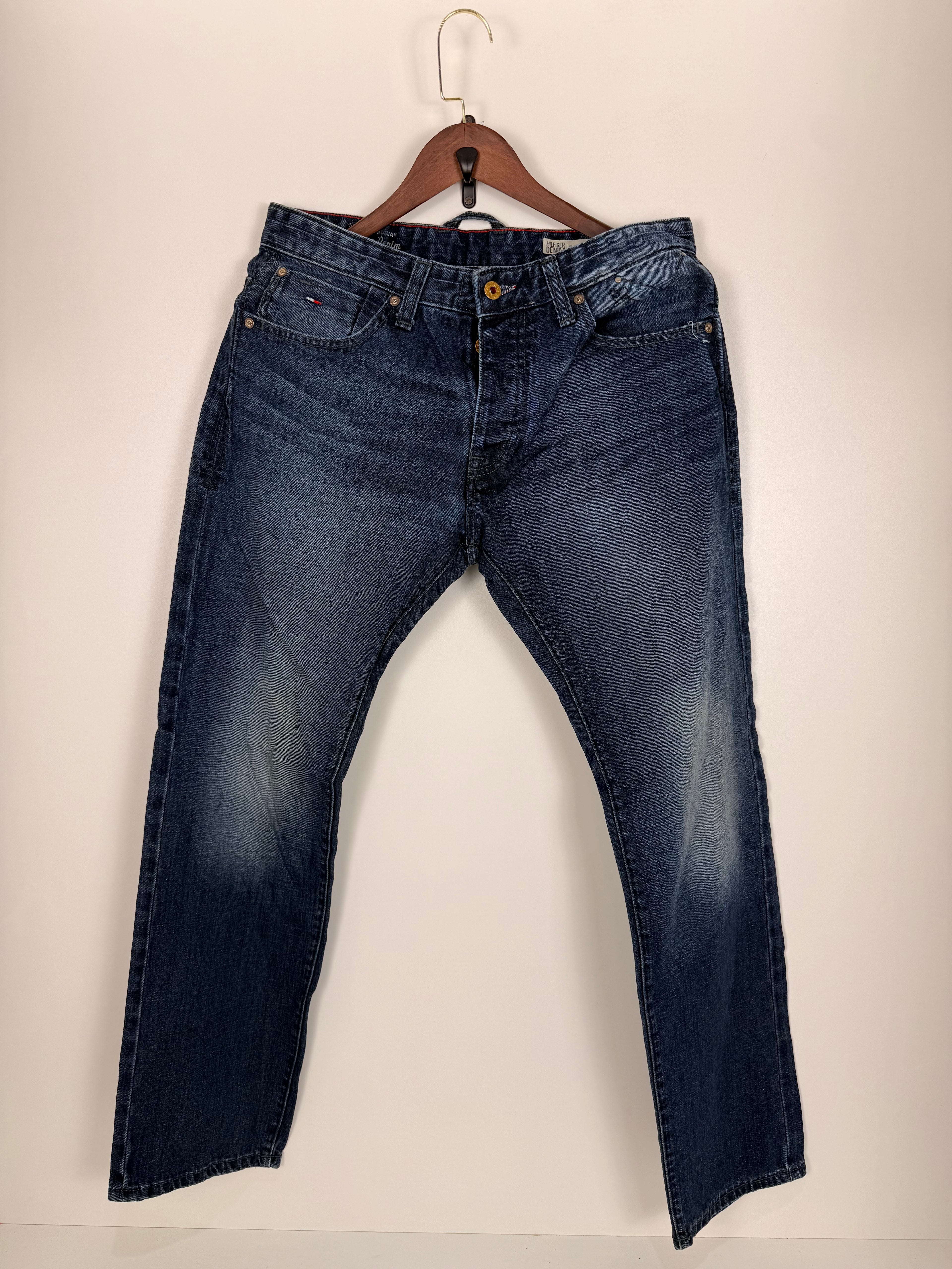 Tommy HilFiger Straight Fit Jeans