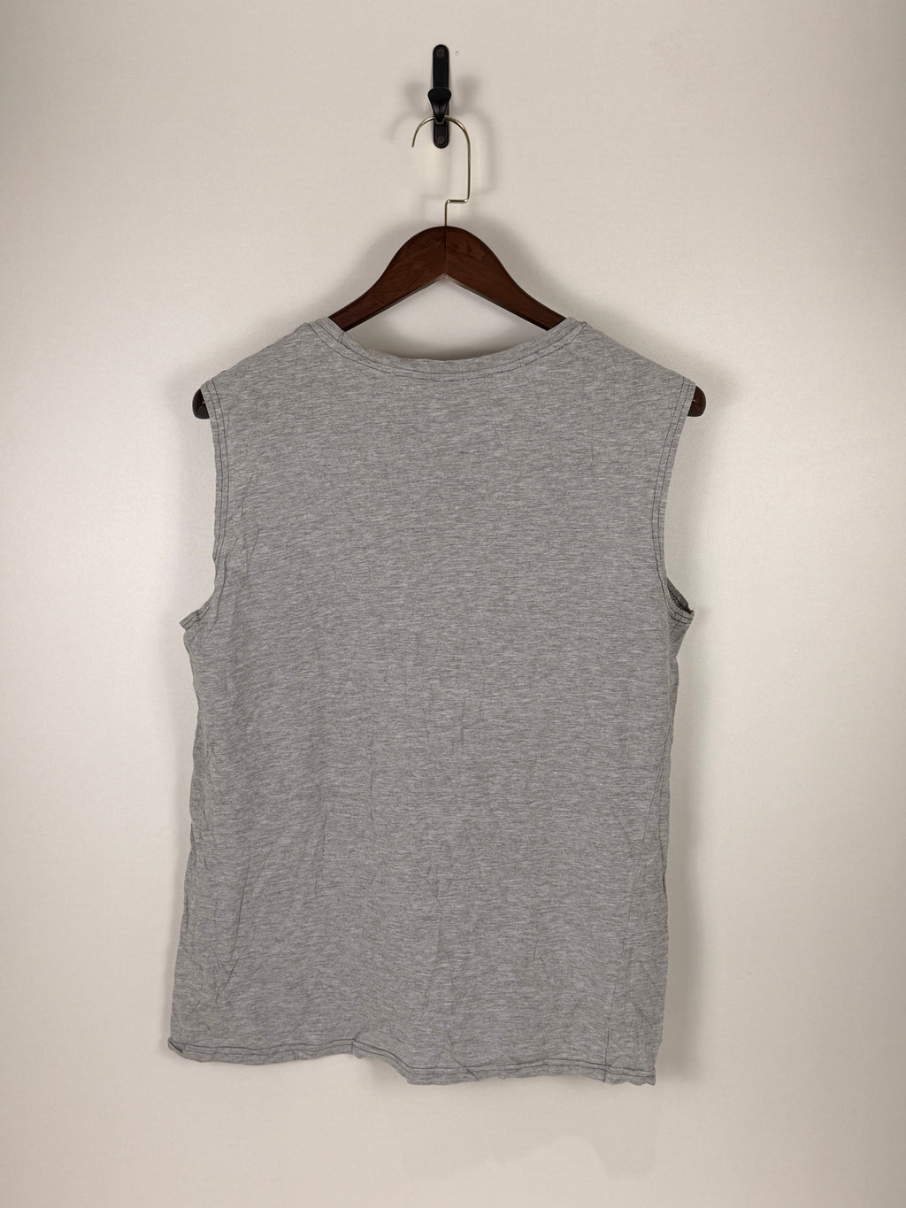 H&M Heather Grey Sleeveless Crew Neck Muscle Tank Top | C:     L: