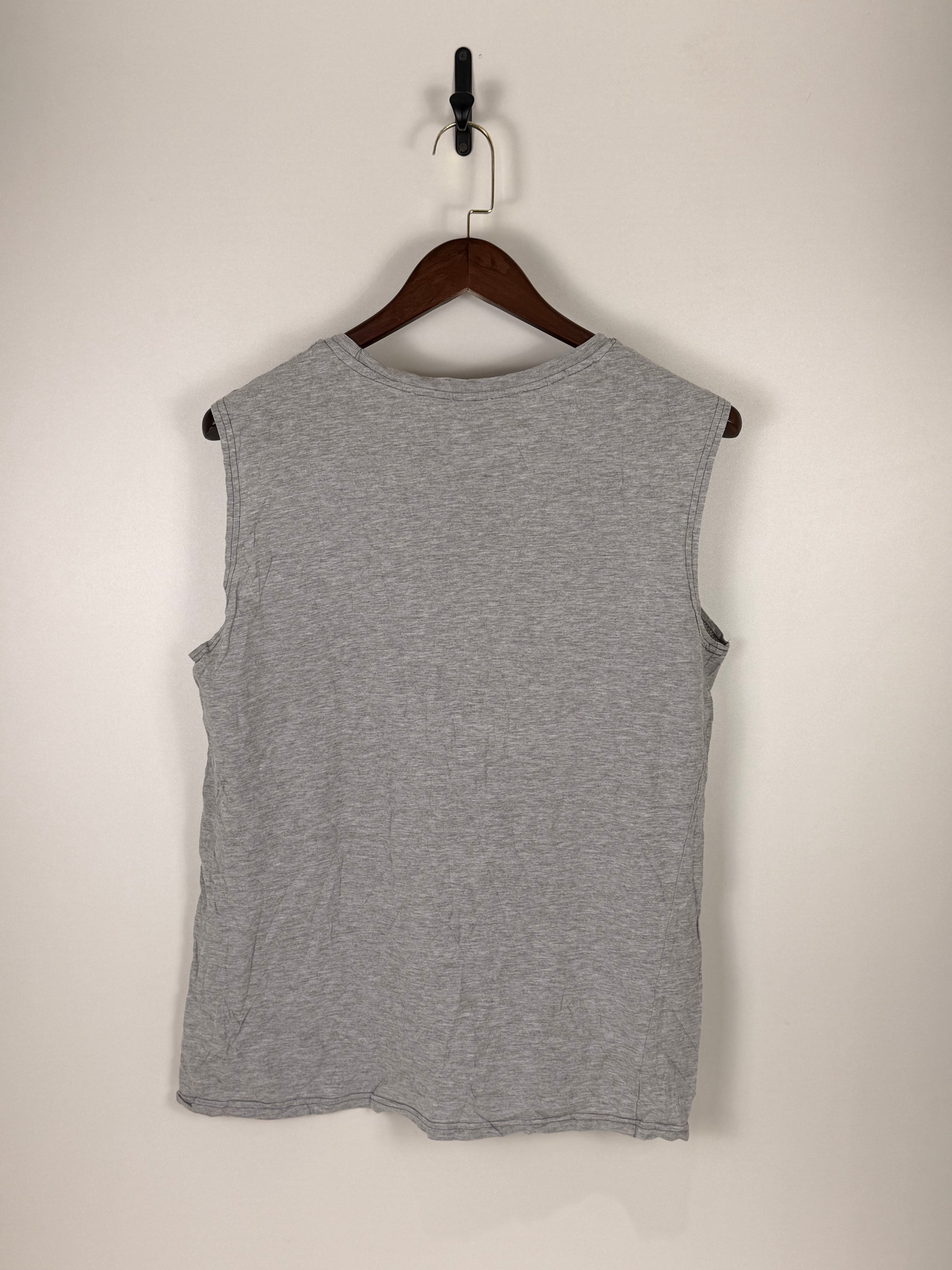 H&M Heather Grey Sleeveless Crew Neck Muscle Tank Top | C:     L: