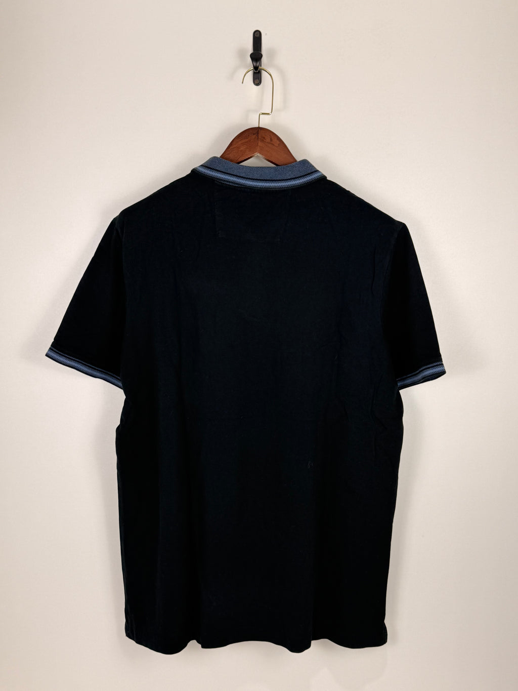 Banana Republic Knit Polo | C:48 L:30