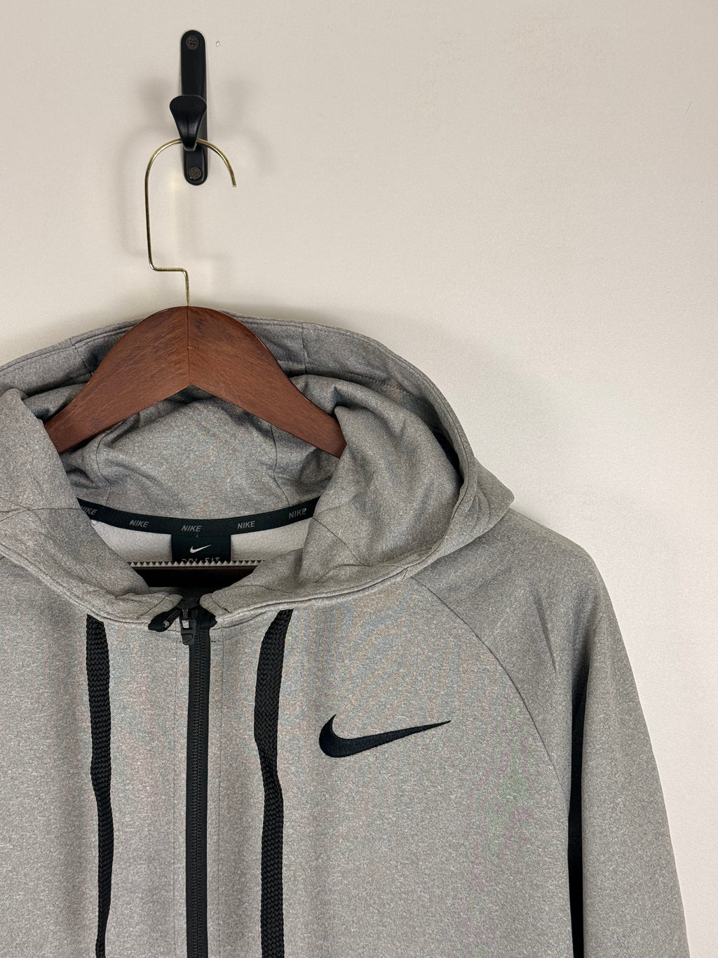 Nike Grey Tech Fleece Zip-Up Hoodie | C:46 L:27