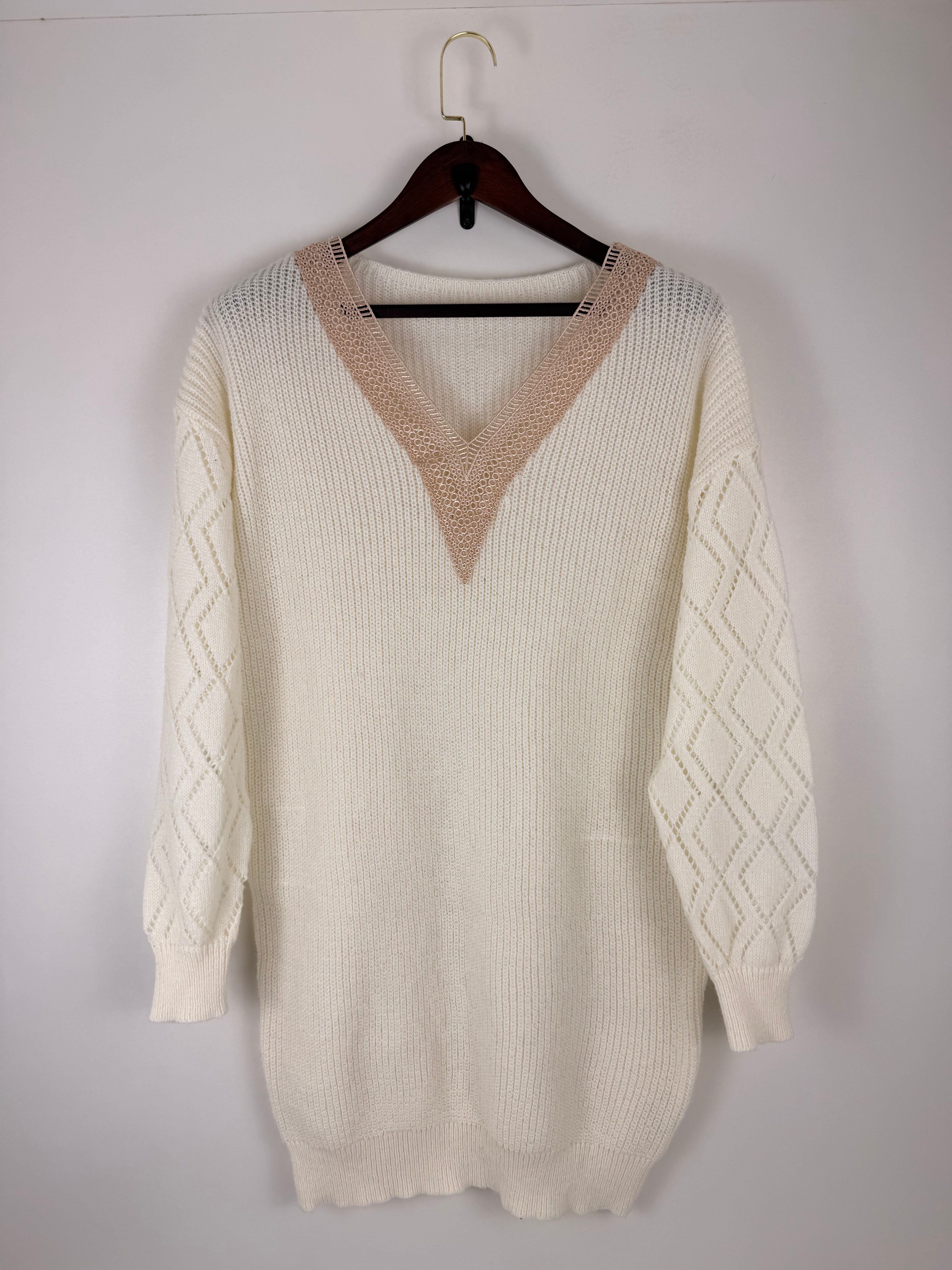 V-Neck Knit Tunic