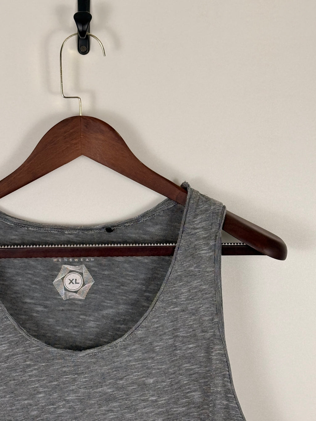 Heather Grey Classic Sleeveless Tank Top | C:     L: