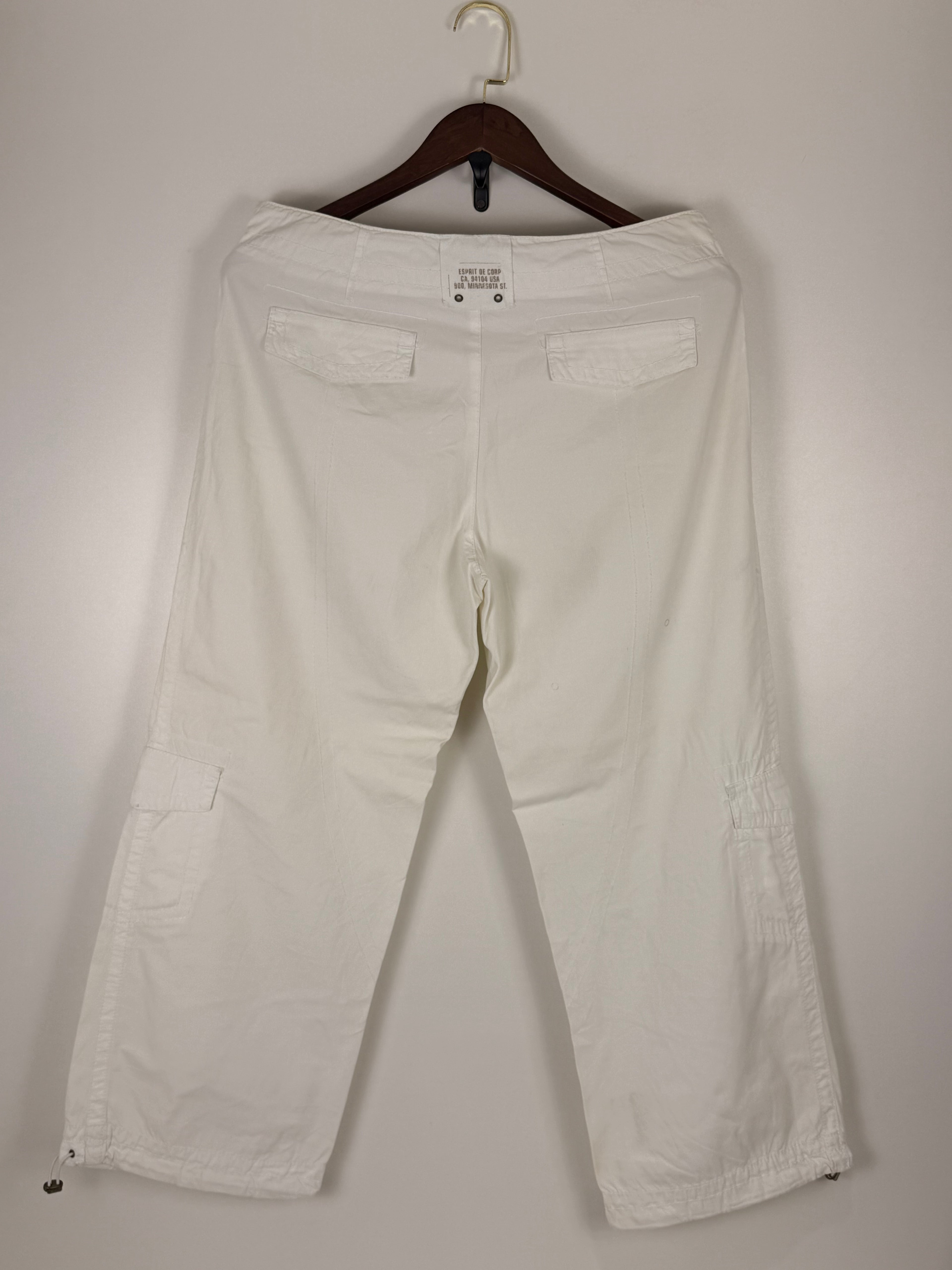 Esprit White Utility Capri Pants | C:34 L:35