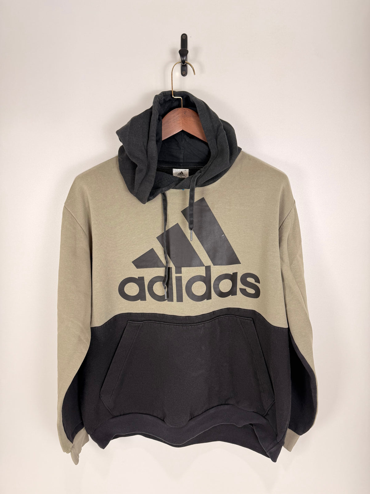 Adidas Olive Green & Black Logo Hoodie | C:52 L:27