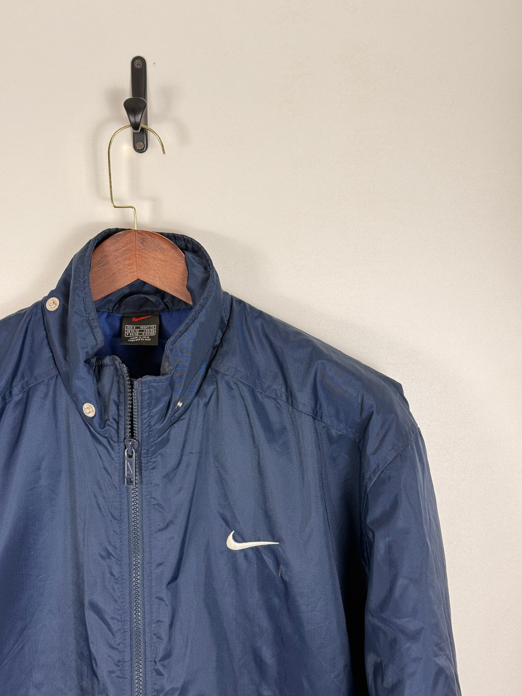 Nike Navy Blue Lightweight Windbreaker Jacket | C:50 L:31