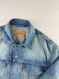 Vintage Levi’s Trucker Denim Jacket | C:42 L:26