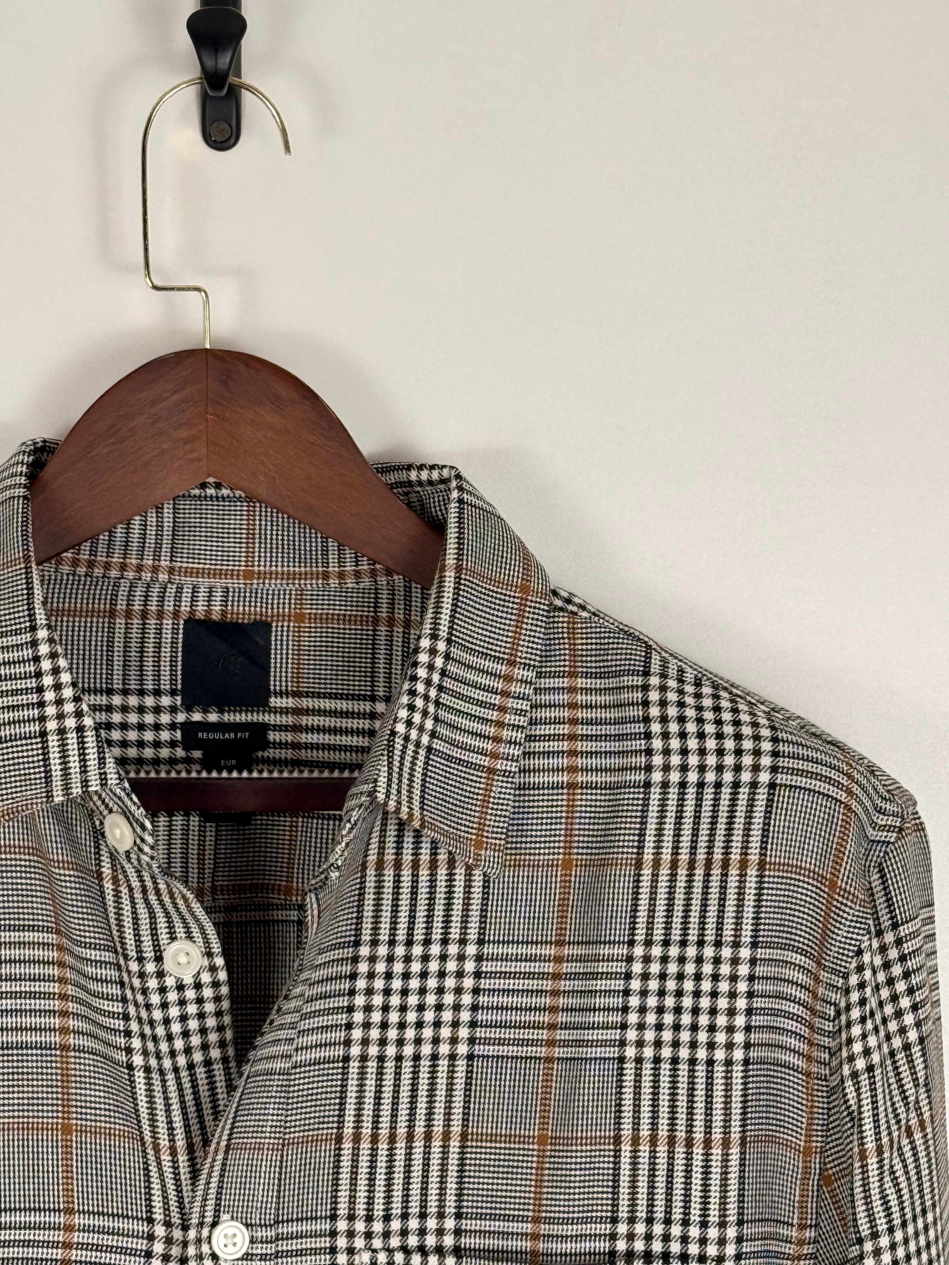 H&M Classic Grey & Brown Flannel Checkered Shirt | C:46 L:30