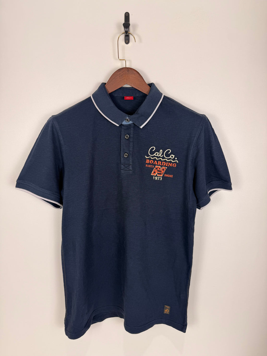 S.Oliver Navy “Cal Co. Boarding” Graphic Polo | C:42 L:27