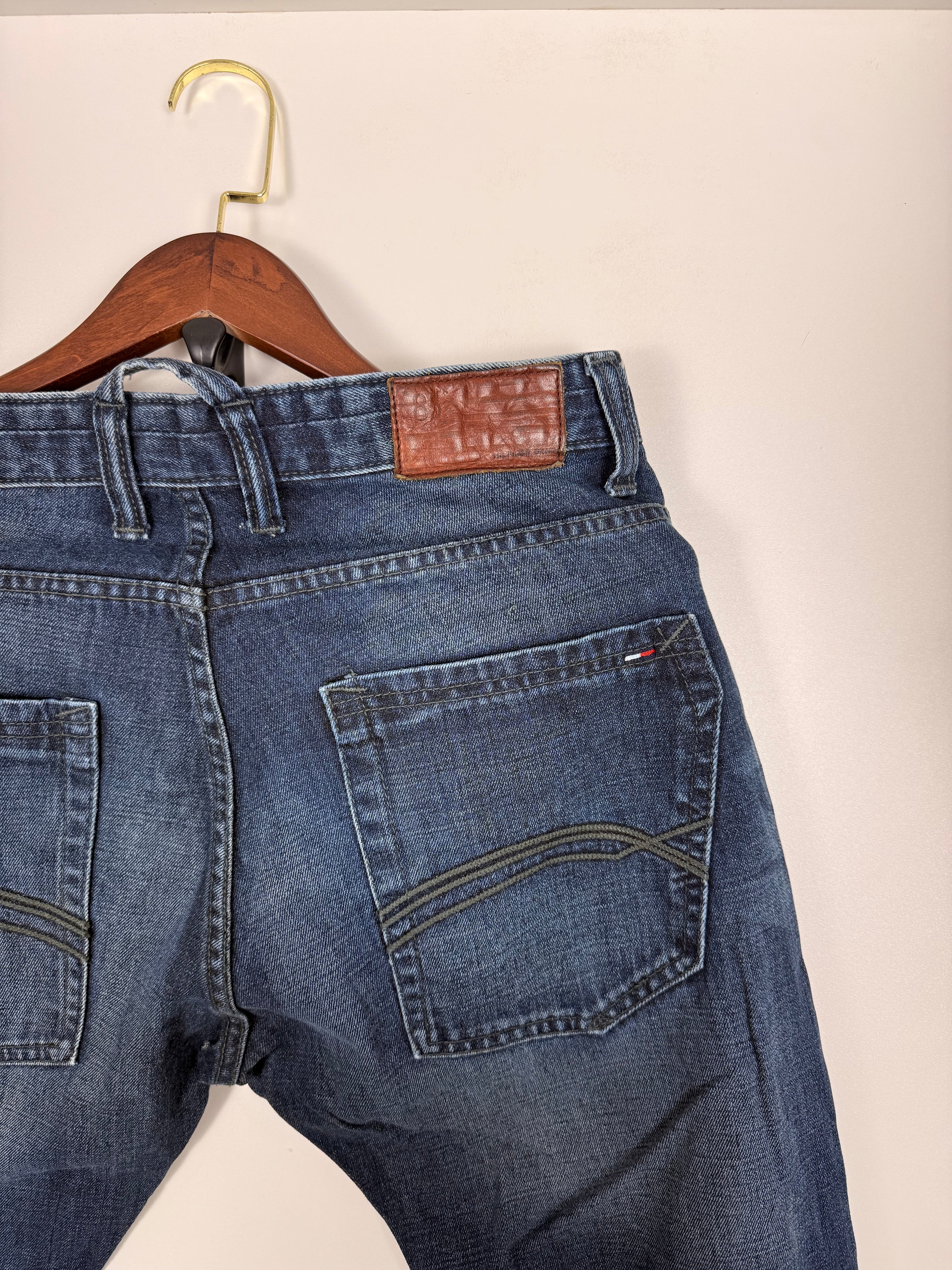 Tommy HilFiger Straight Fit Jeans