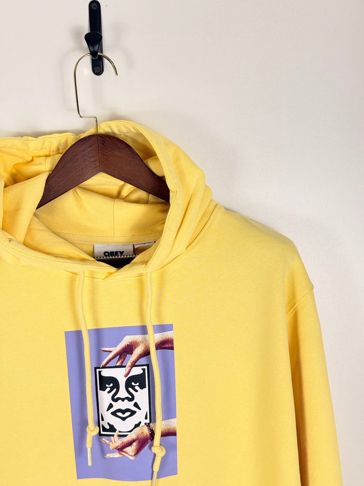 Obey Yellow Graphic Pullover Hoodie | C:44 L:27