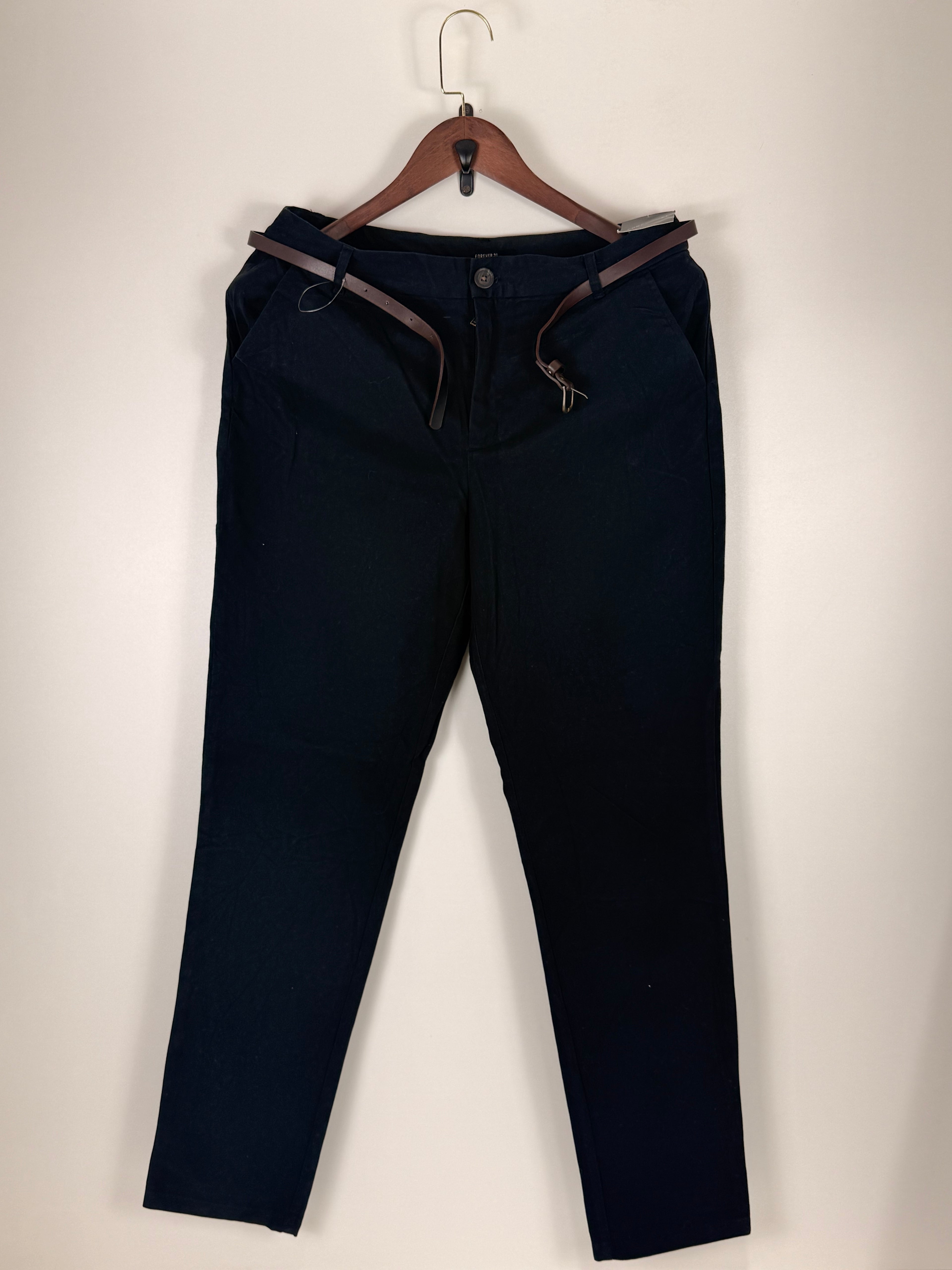 Forever 21 Slim Belted Pant | W:32 L:41