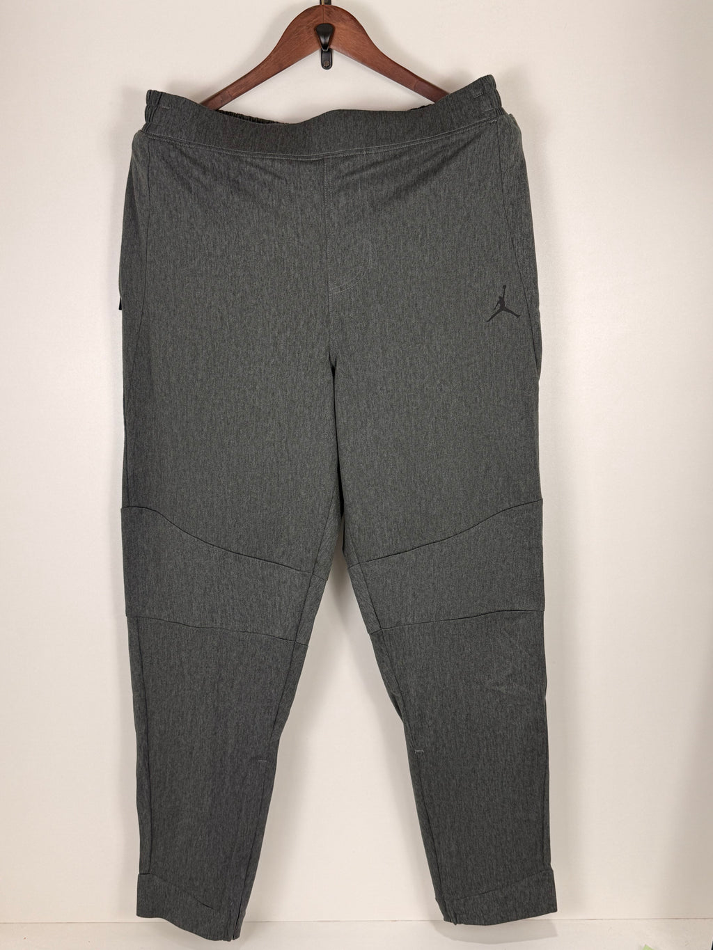 Jordan Heather Grey Tapered Training Jogger Pants | W:    L: