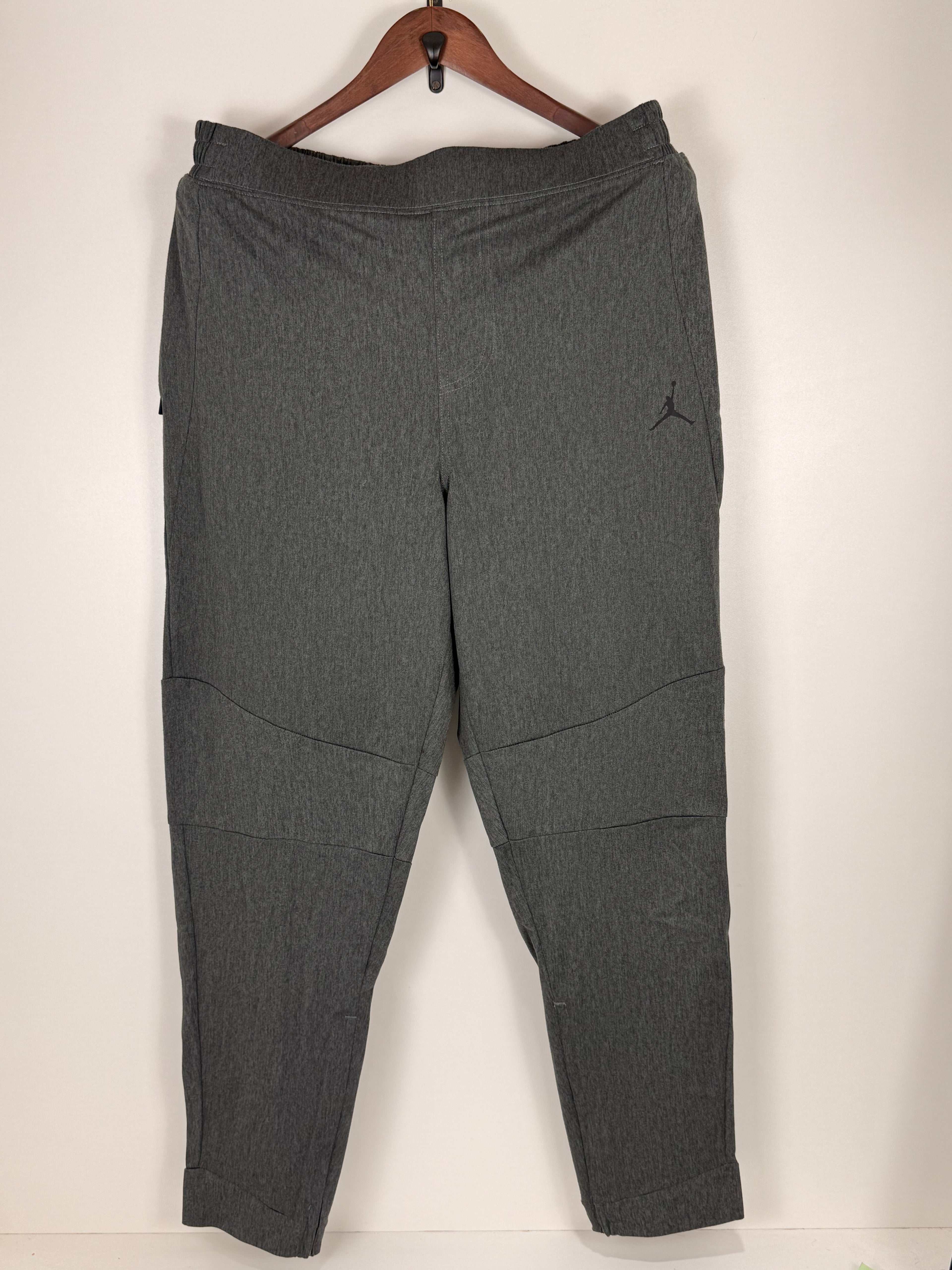 Jordan Heather Grey Tapered Training Jogger Pants | W:    L: